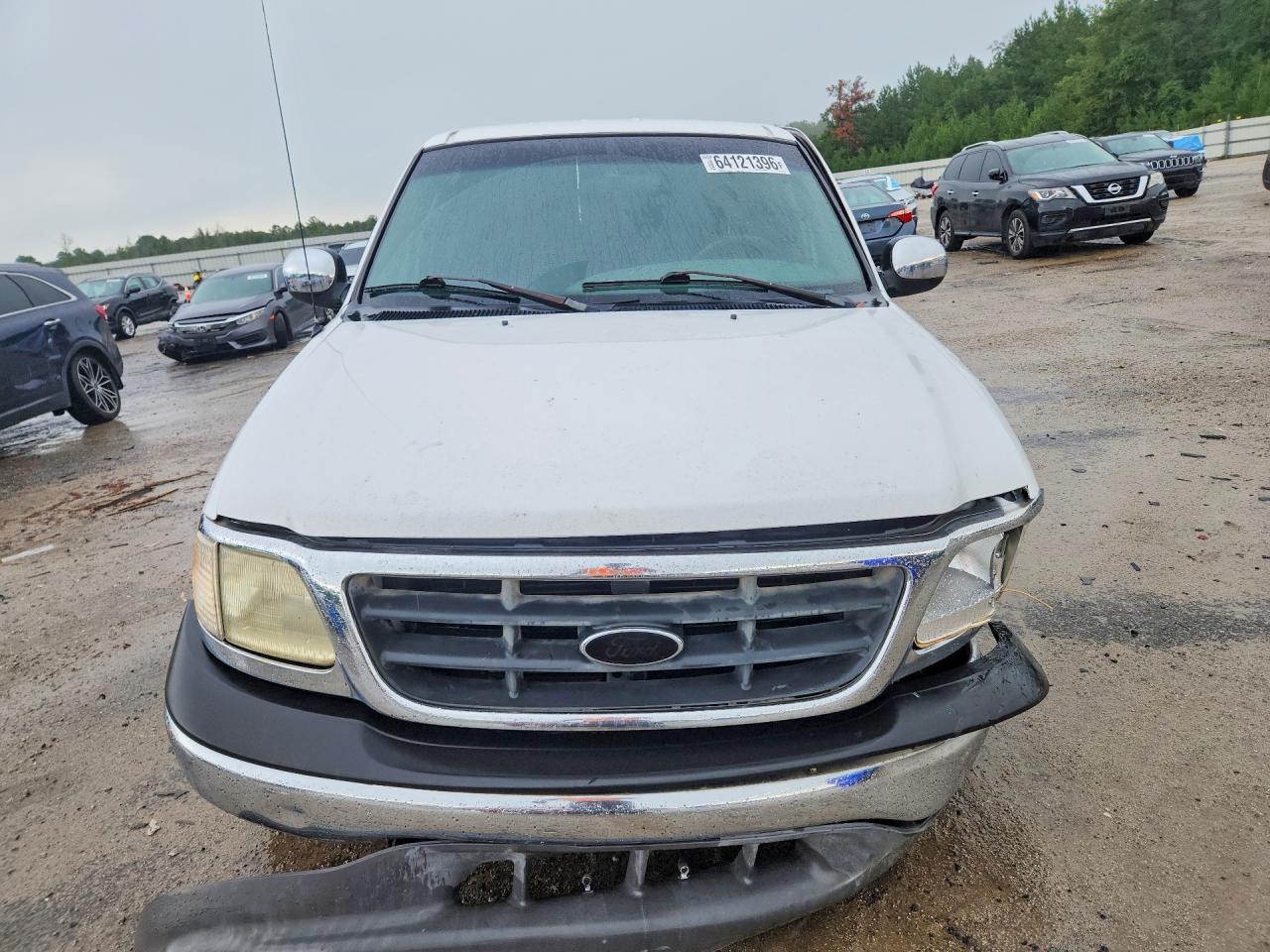 2002 Ford F150 Supercrew White vin: 1FTRW07L72KC40403