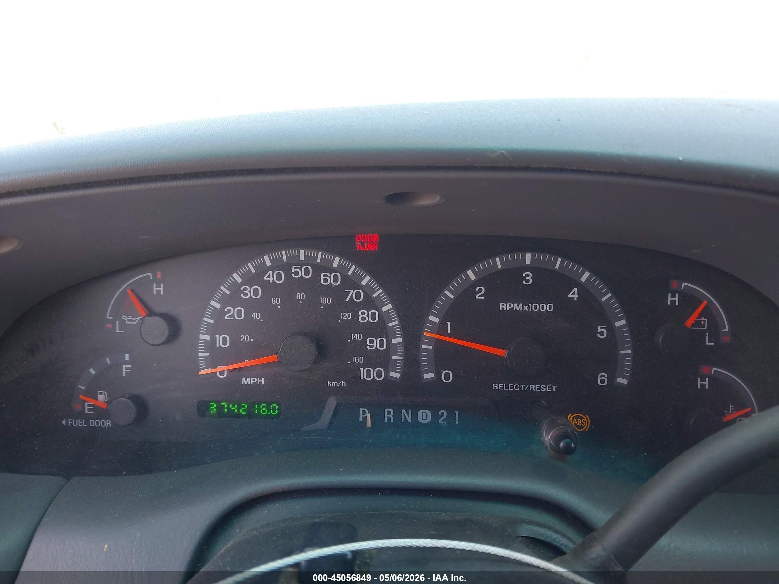 2001 Ford F-150 Harley-davidson Edition/king Ranch Edition/lariat/xlt Red vin: 1FTRW07L81KD72407