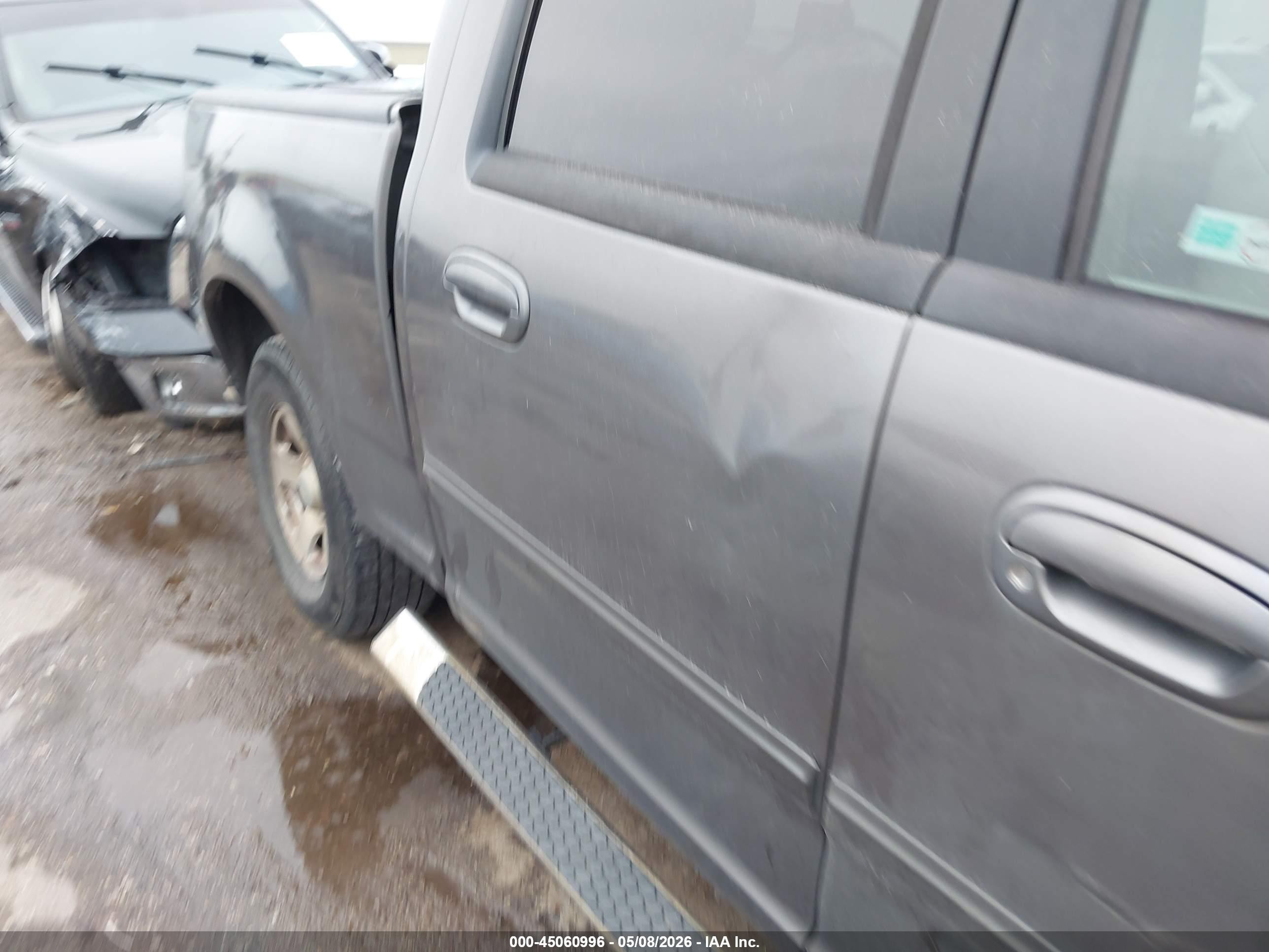 2002 Ford F-150 Lariat/xlt Gray vin: 1FTRW07L82KA89944