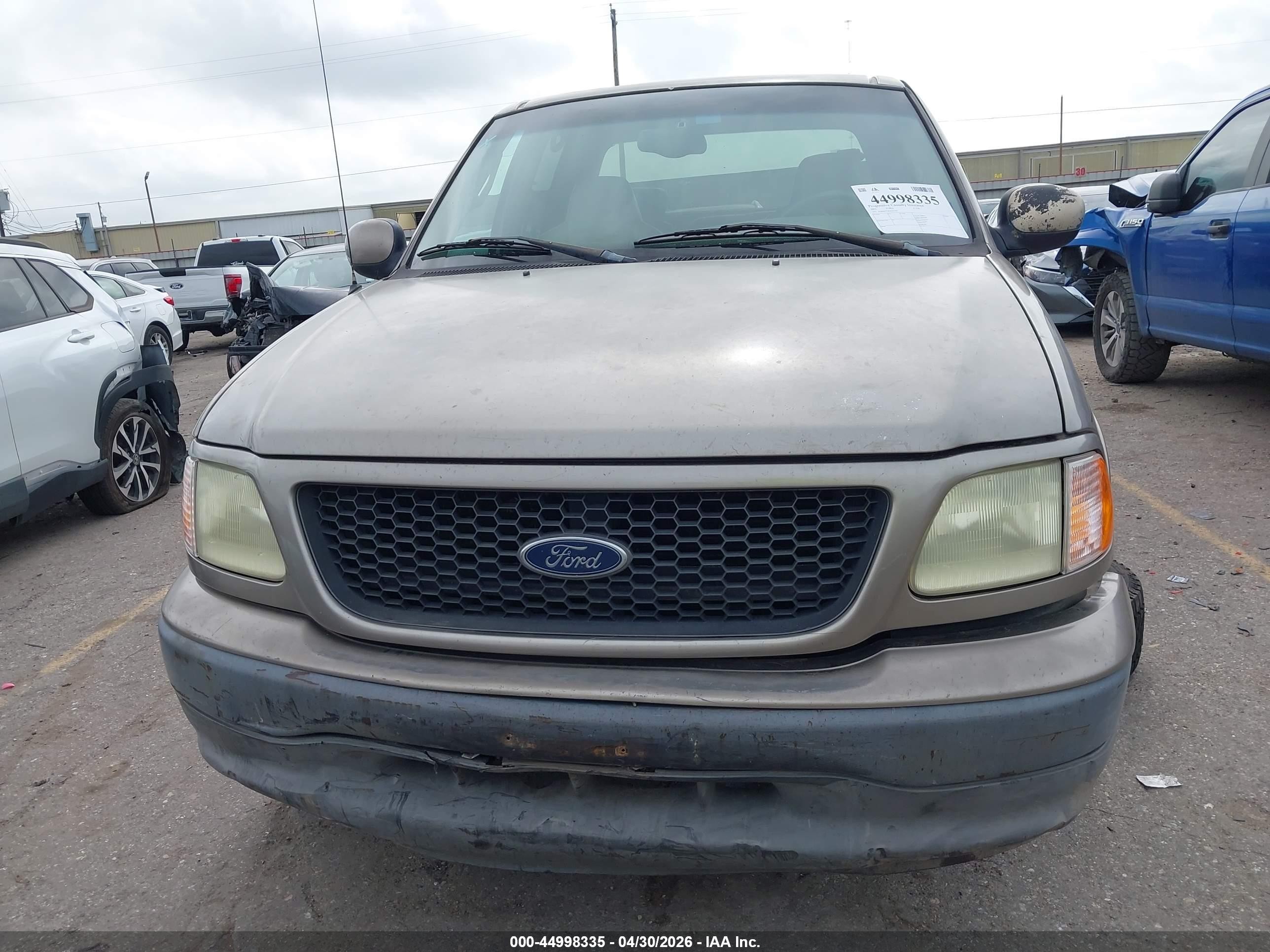 2002 Ford F-150 Lariat/xlt Tan vin: 1FTRW07L82KB33585