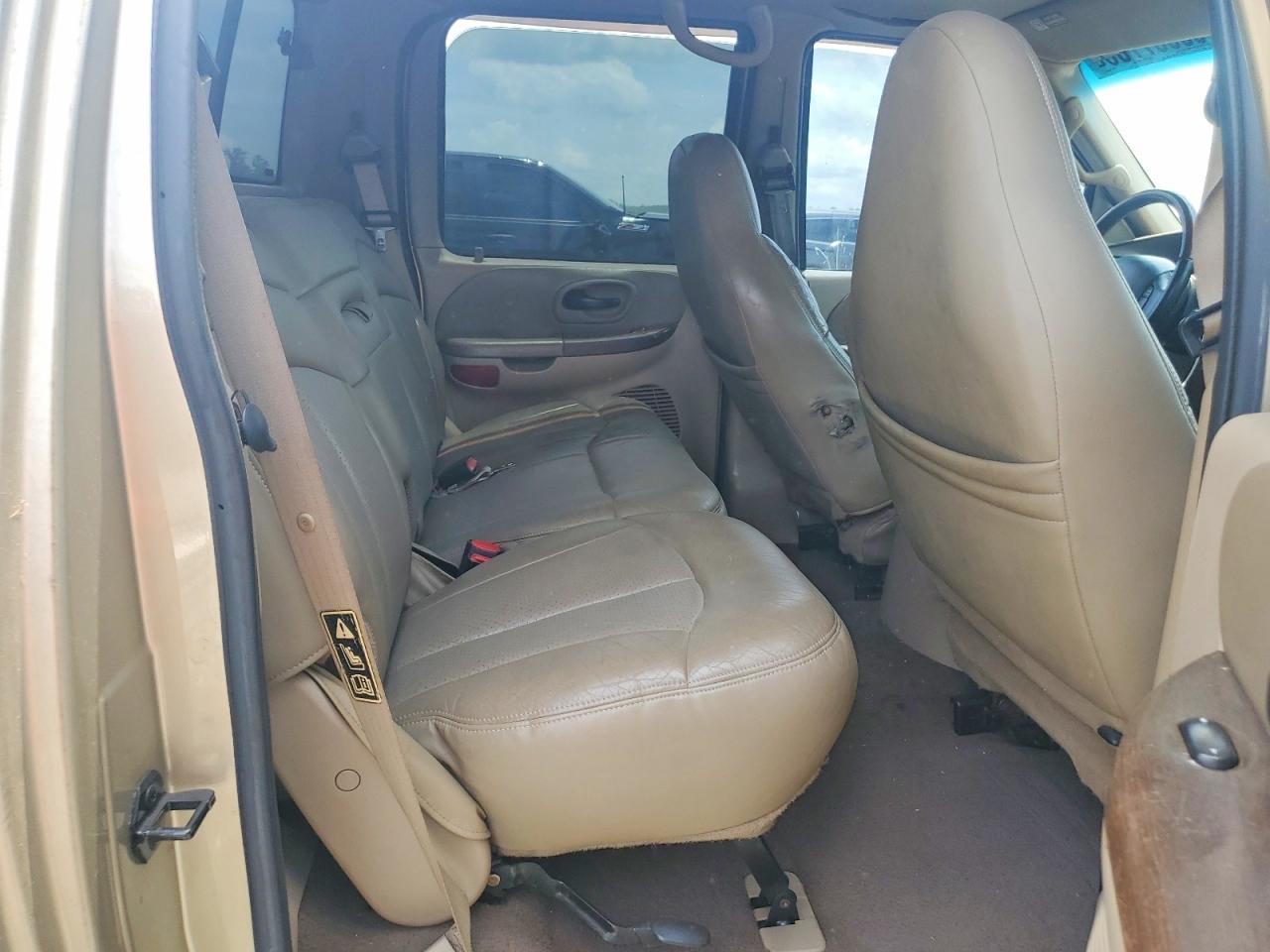 2001 Ford F150 Supercrew Tan vin: 1FTRW07L91KE33585