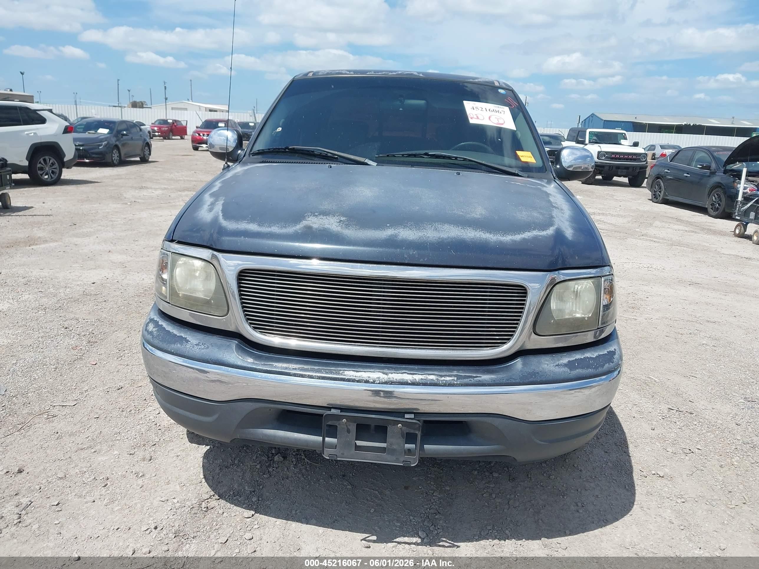 2002 Ford F-150 Lariat/xlt Blue vin: 1FTRW07L92KB20246