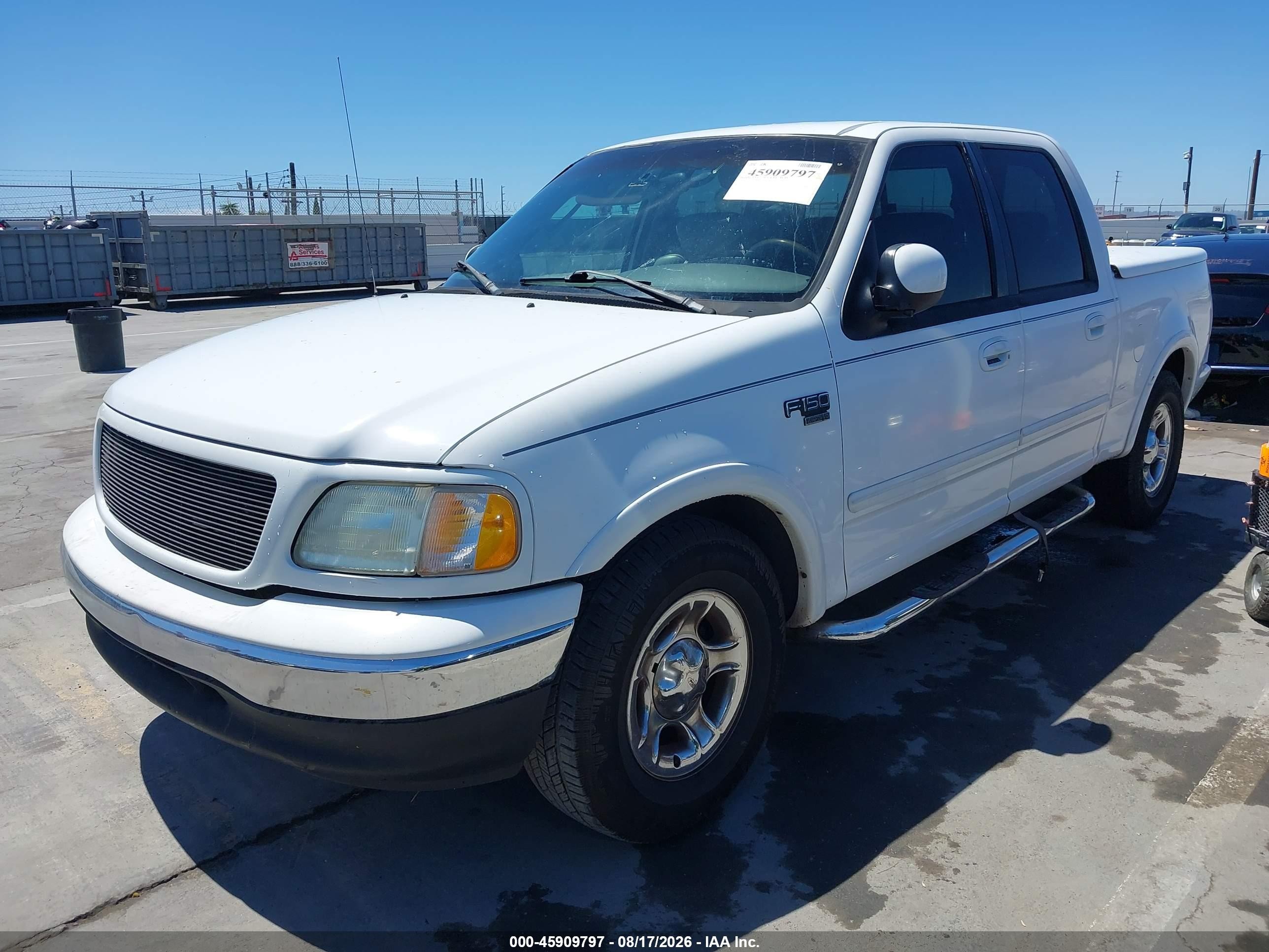 2002 Ford F-150 Lariat/xlt White vin: 1FTRW07L92KC69840