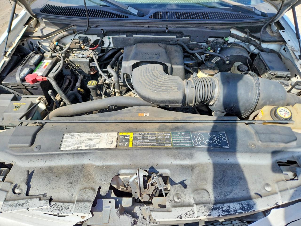 2003 Ford F150 White vin: 1FTRW07L93KD73150