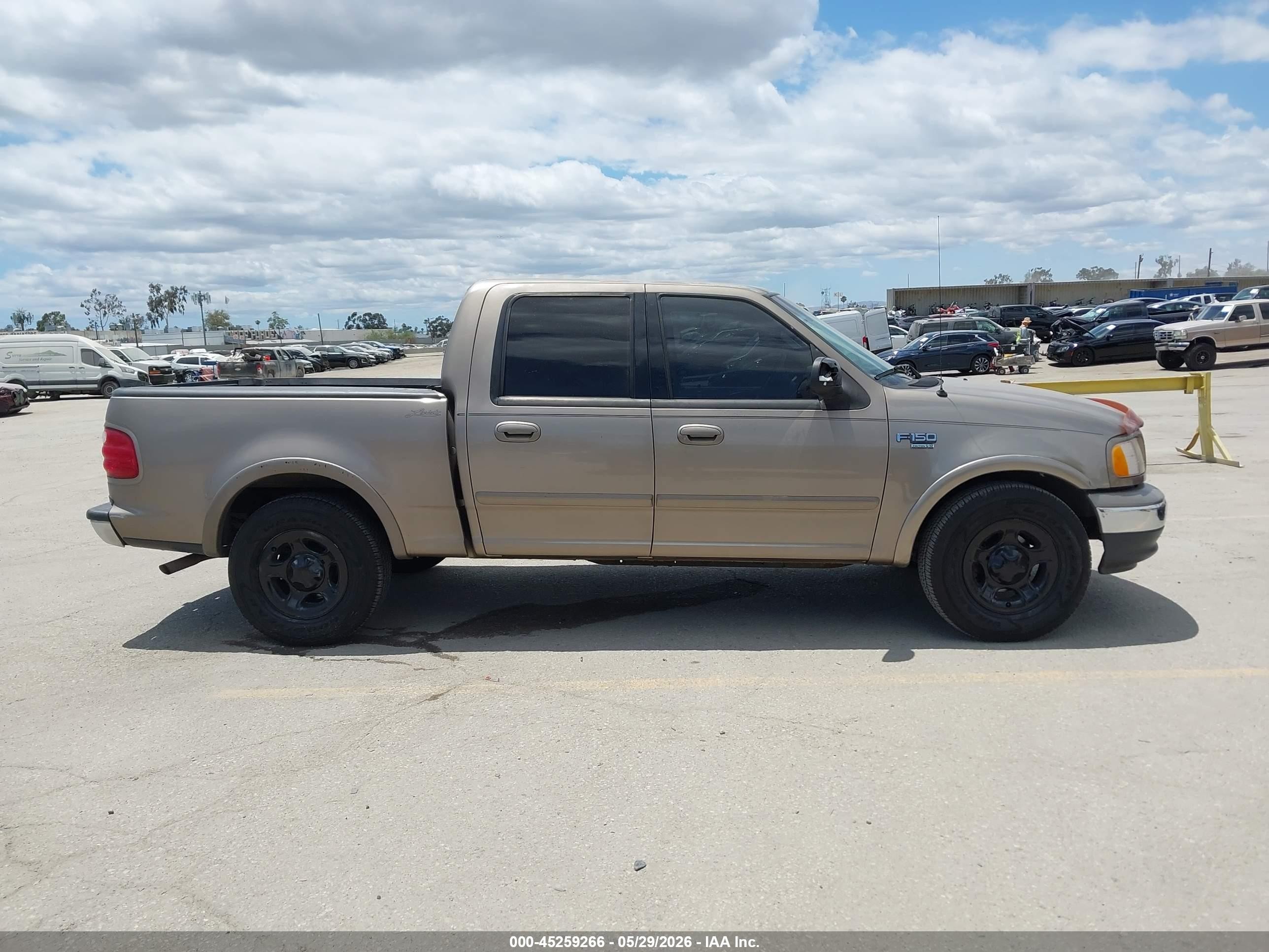 2001 Ford F-150 Harley-davidson Edition/king Ranch Edition/lariat/xlt Champagne vin: 1FTRW07LX1KA11602