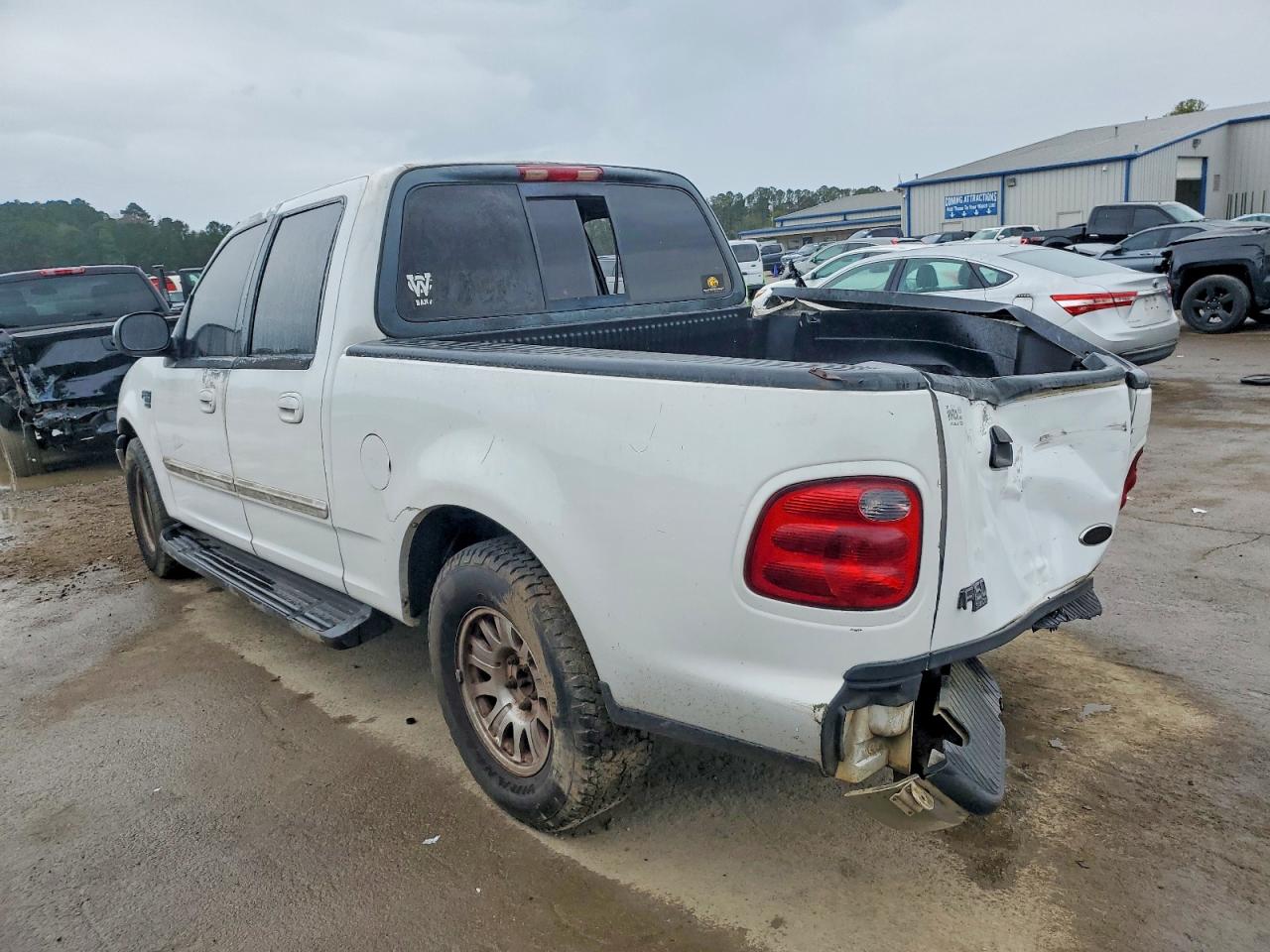 2001 Ford F150 Supercrew White vin: 1FTRW07LX1KC30687