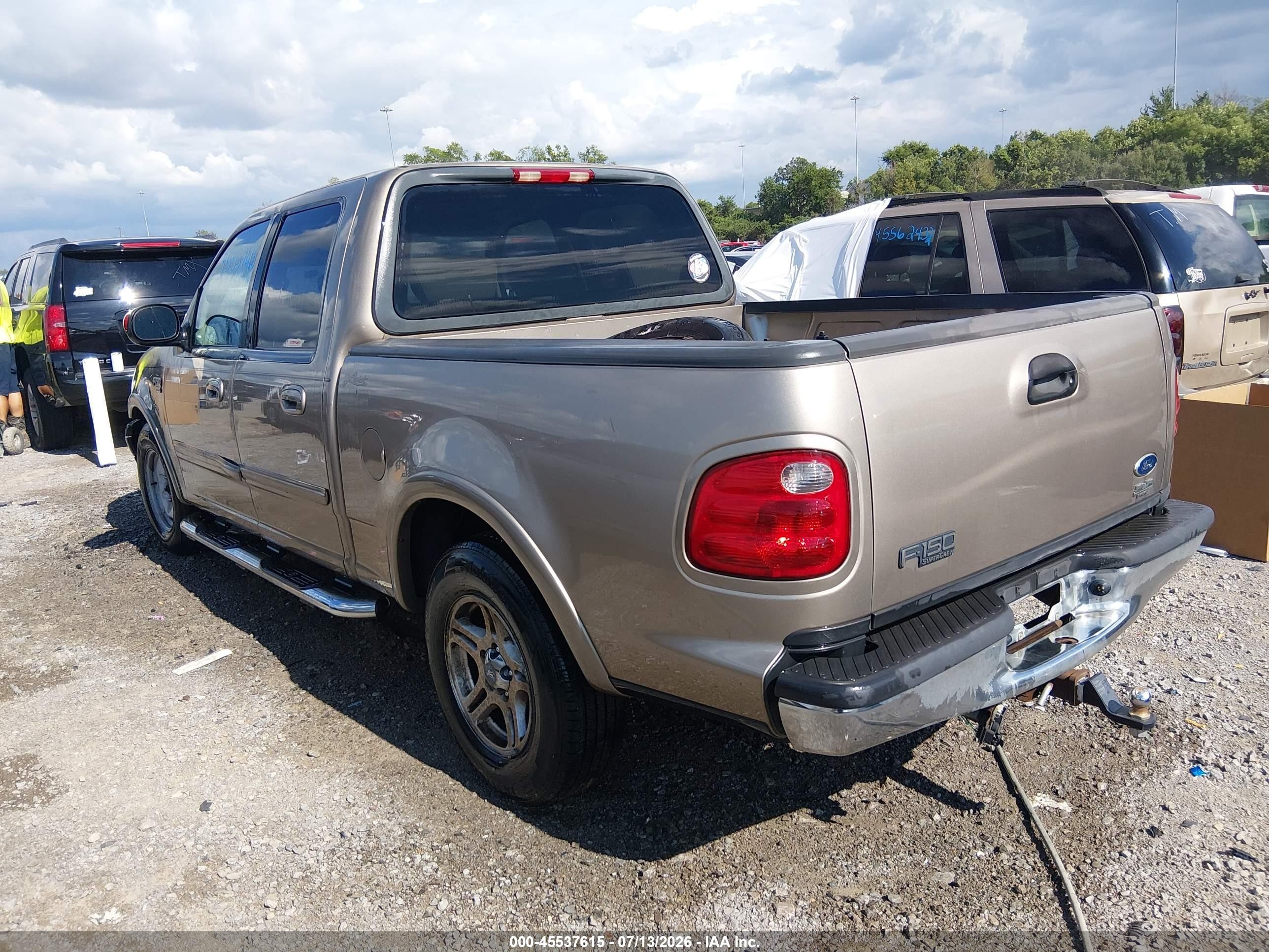 2002 Ford F-150 Lariat/xlt Gold vin: 1FTRW07LX2KD94653