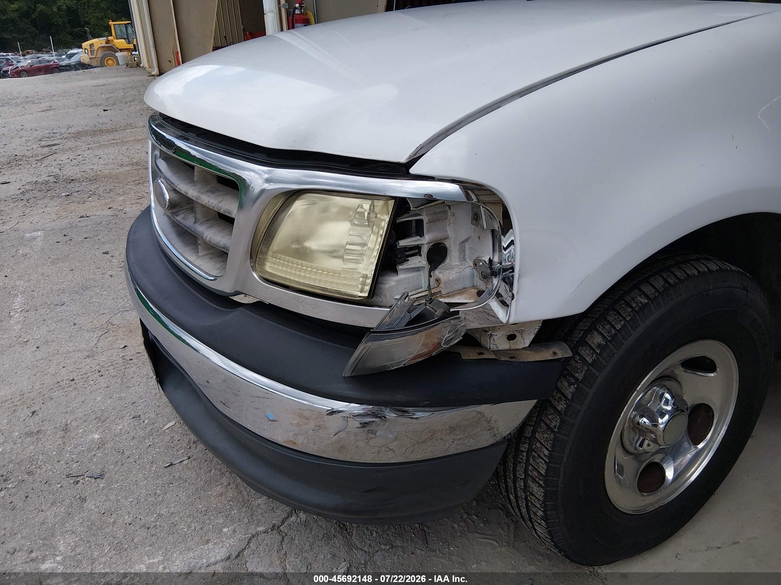 2001 Ford F-150 Harley-davidson Edition/king Ranch Edition/lariat/xlt White vin: 1FTRW07W41KA76004