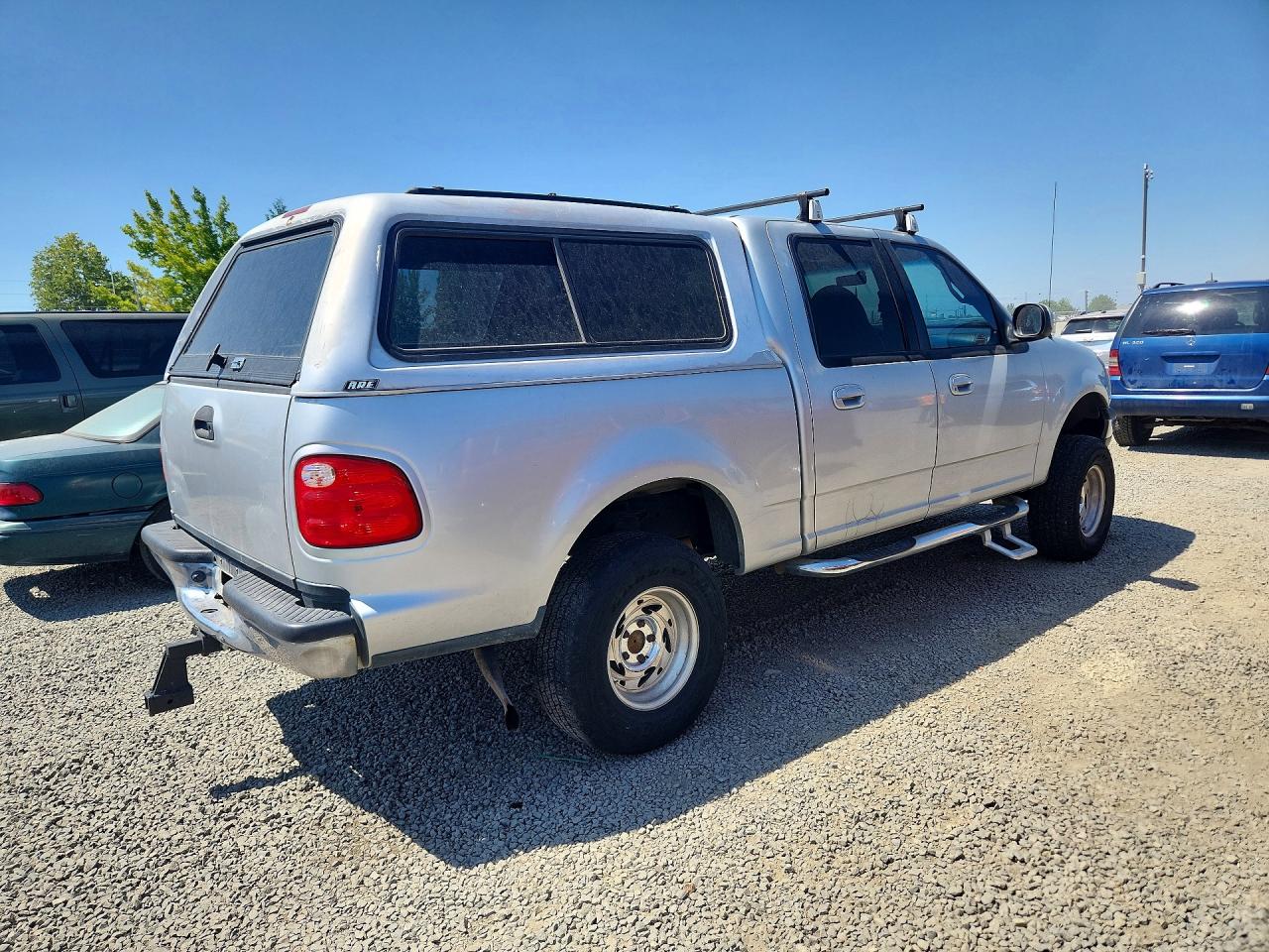 2001 Ford F150 Supercrew Серебряный vin: 1FTRW07W41KD95712