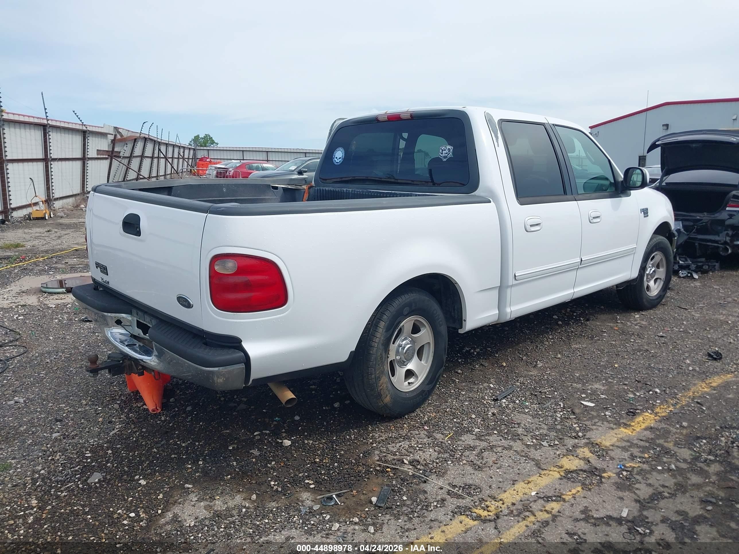 2001 Ford F-150 Harley-davidson Edition/king Ranch Edition/lariat/xlt White vin: 1FTRW07W51KF49618
