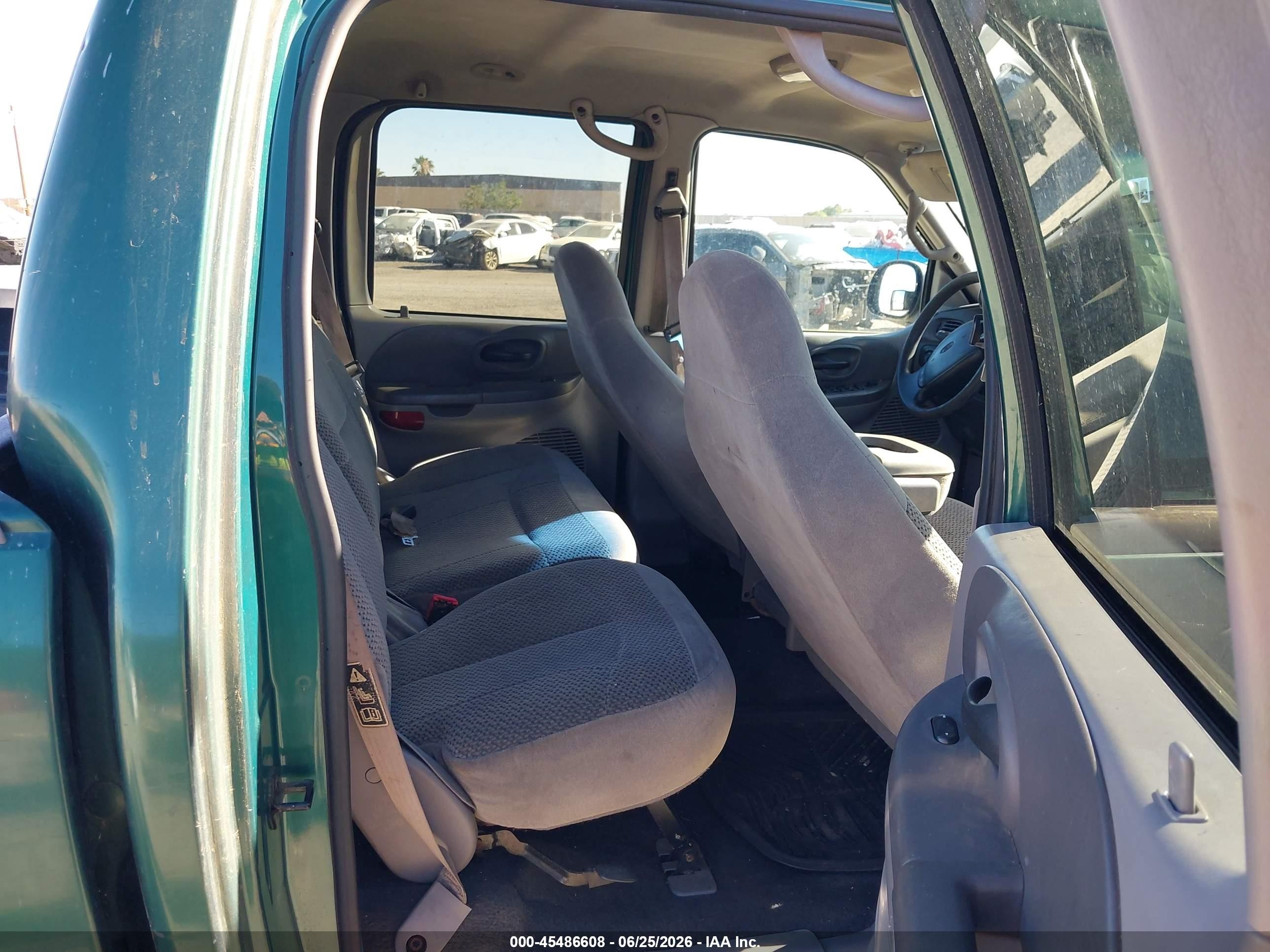 2001 Ford F-150   Green vin: 1FTRW07WX1KD75559