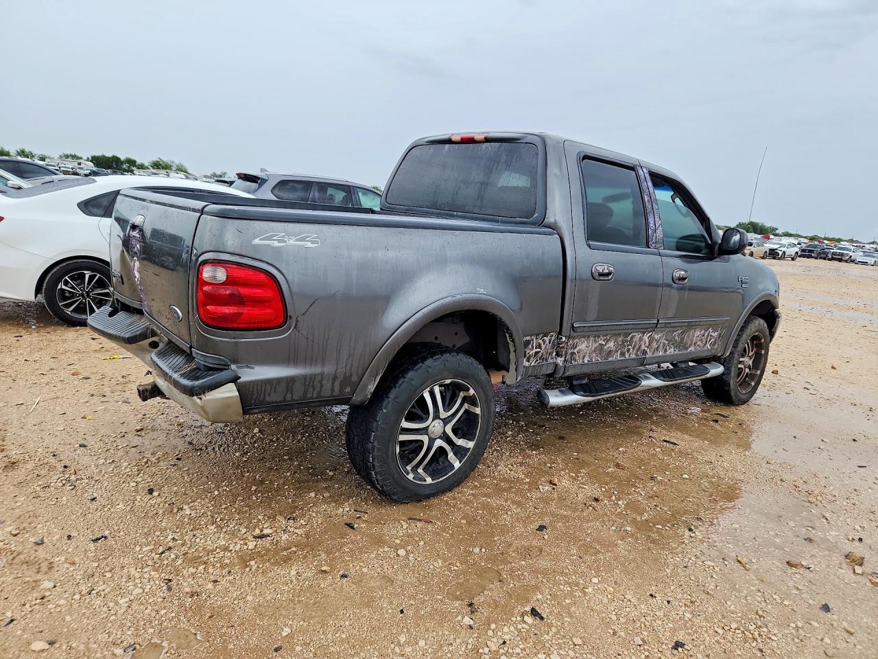 2003 Ford F150 Supercrew Gray vin: 1FTRW08633KC61596