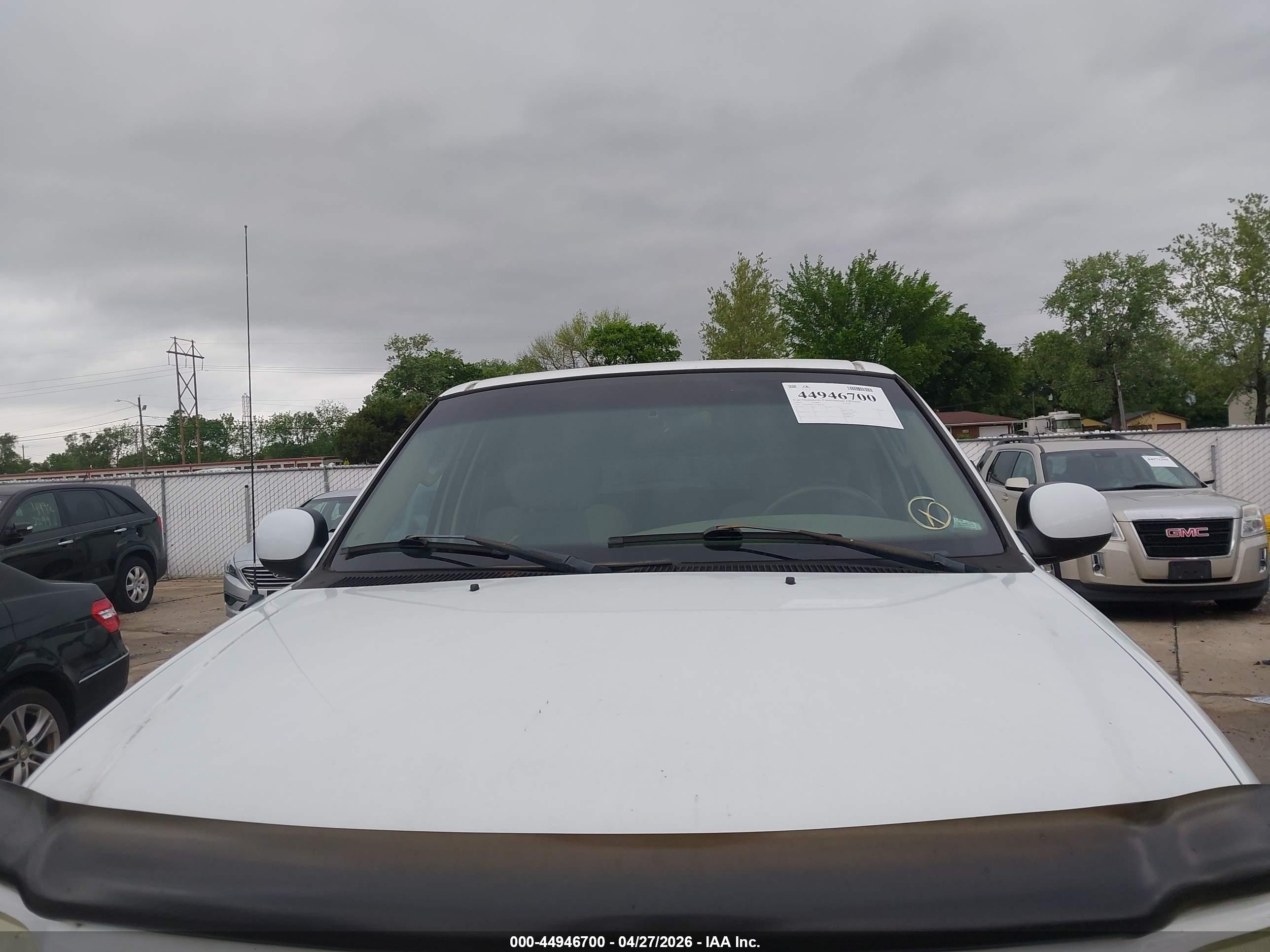 2003 Ford F-150 Lariat/xlt White vin: 1FTRW08673KD68330
