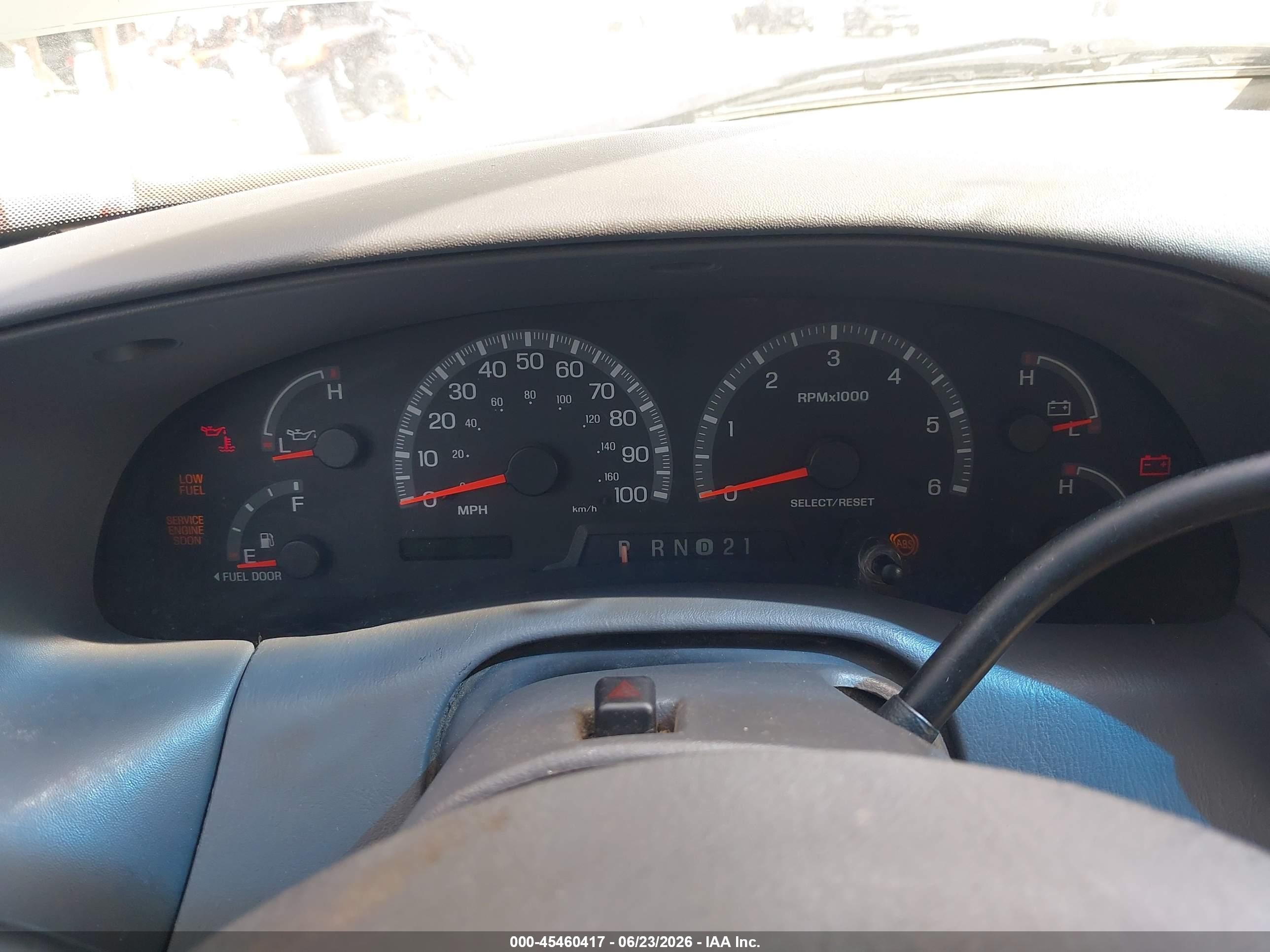 2003 Ford F-150 Lariat/xlt White vin: 1FTRW08693KC93355