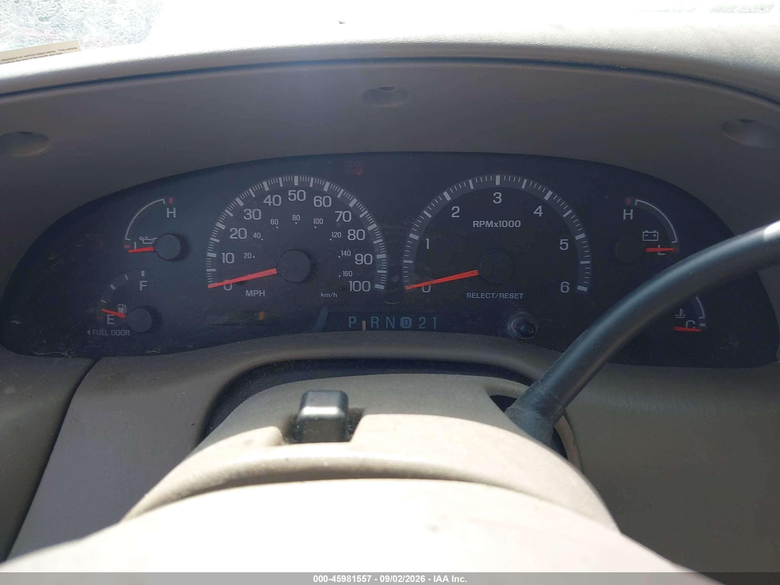 2001 Ford F-150 King Ranch Edition/lariat/xlt Burgundy vin: 1FTRW08L01KA17584
