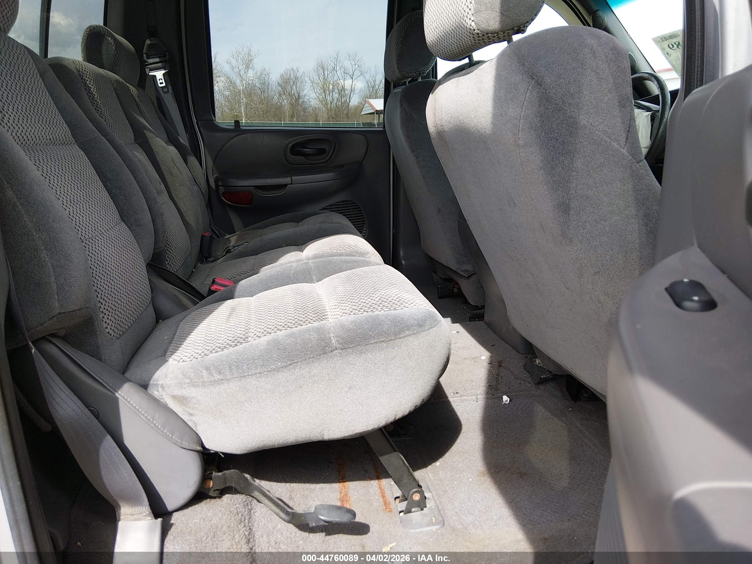 2001 Ford F-150 King Ranch Edition/lariat/xlt Silver vin: 1FTRW08L01KB96337