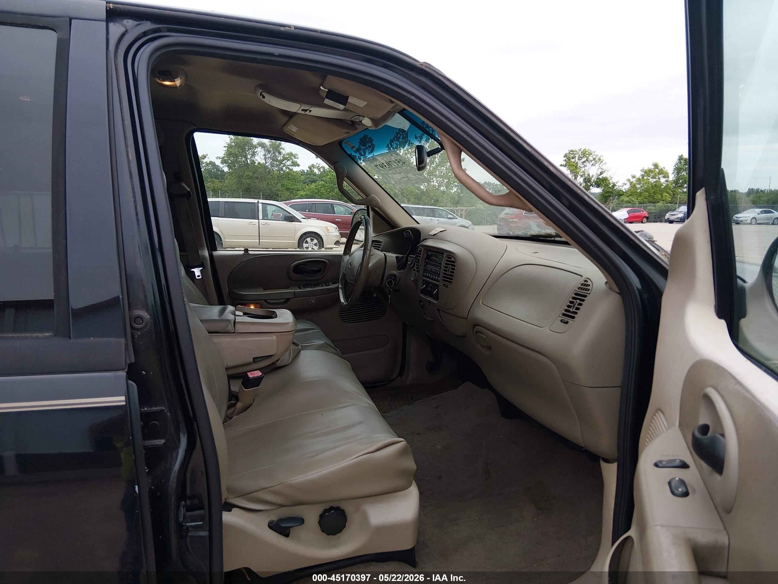 2001 Ford F150 Supercrew Black vin: 1FTRW08L01KC31734