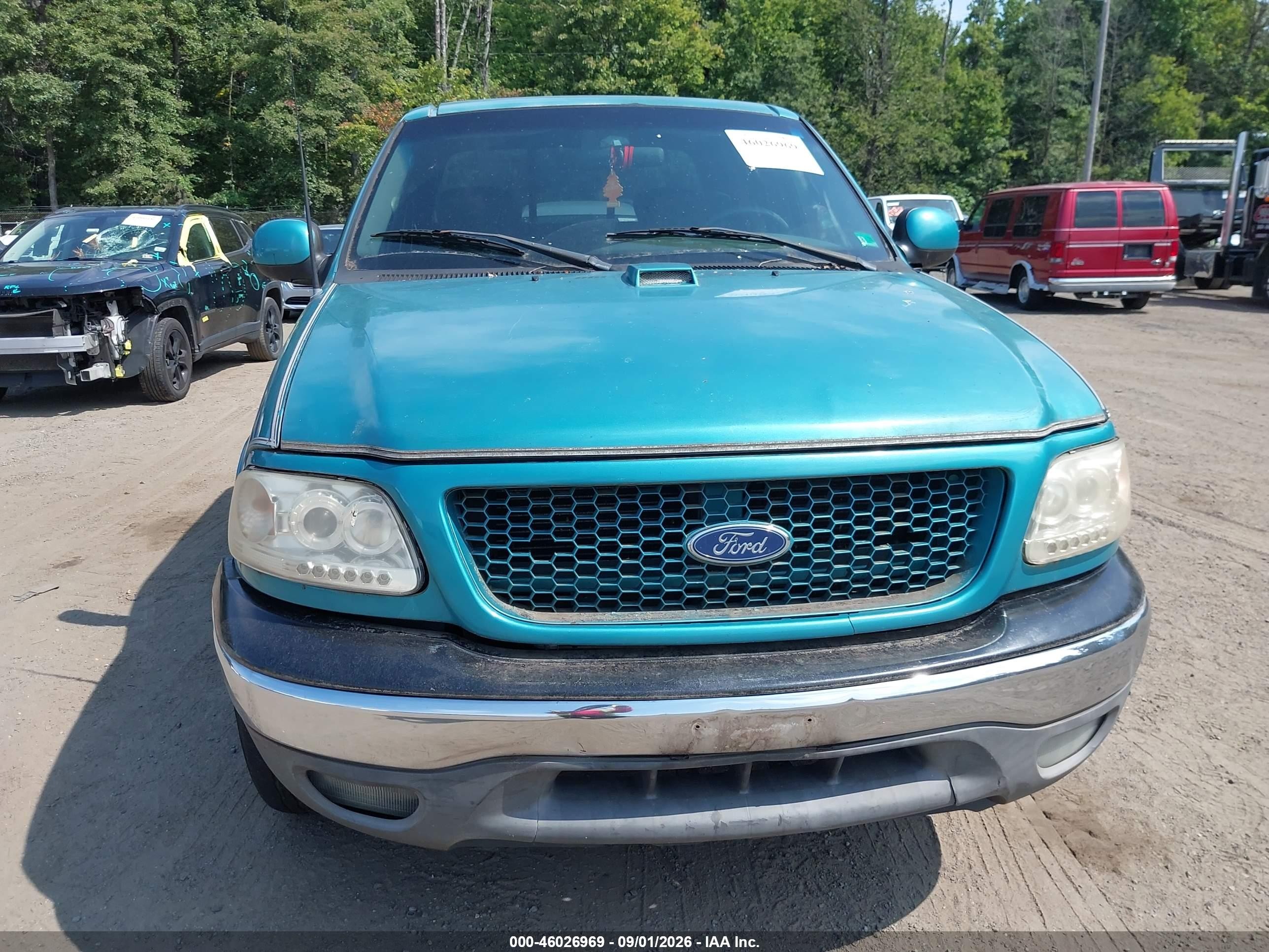 2002 Ford F-150 Lariat/xlt Бирюзовый vin: 1FTRW08L12KB68810