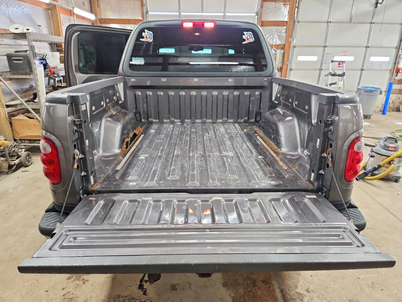 2003 Ford F150 Supercrew Gray vin: 1FTRW08L13KD06265