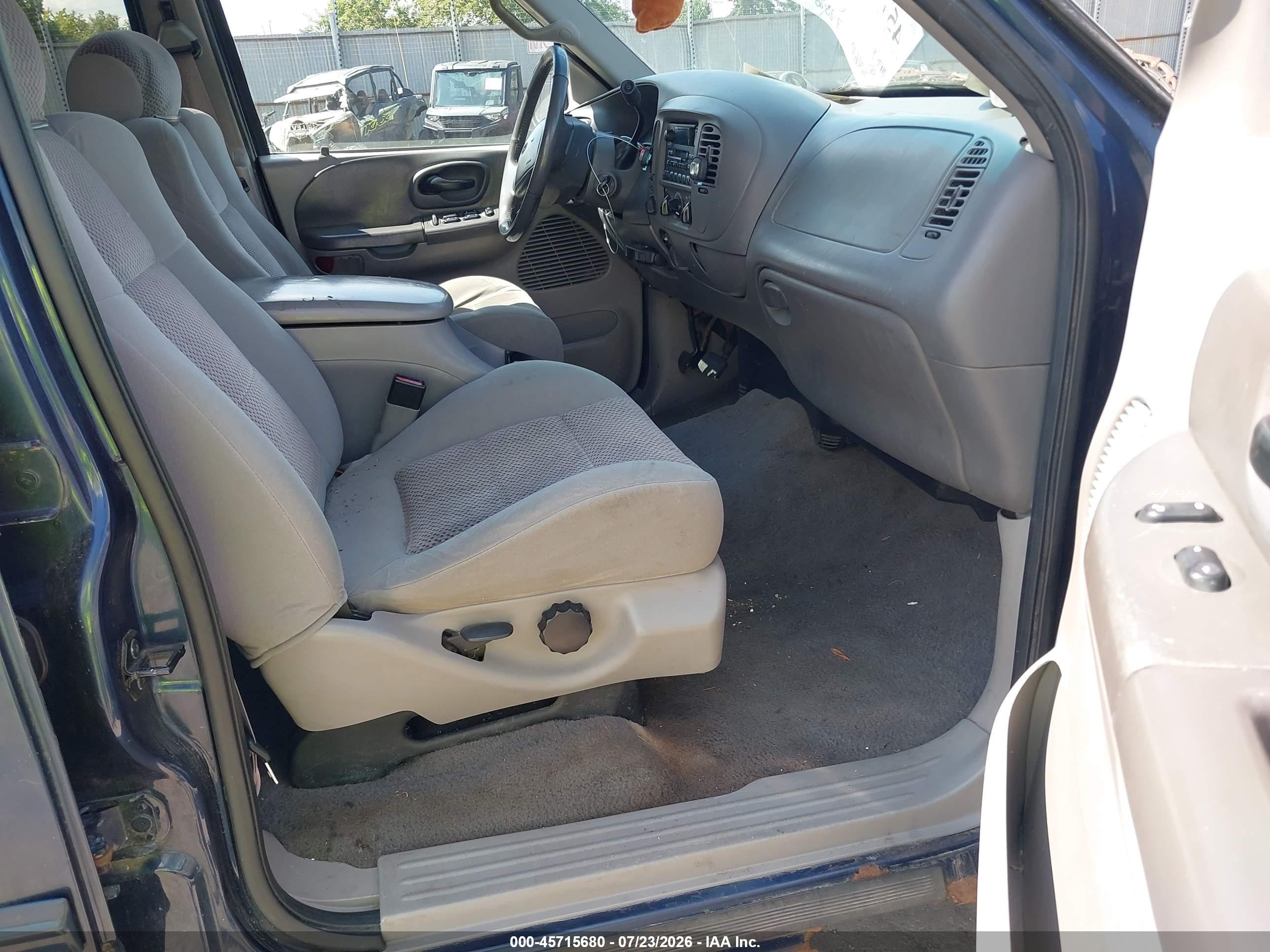 2002 Ford F-150 Lariat/xlt Blue vin: 1FTRW08L22KB94316