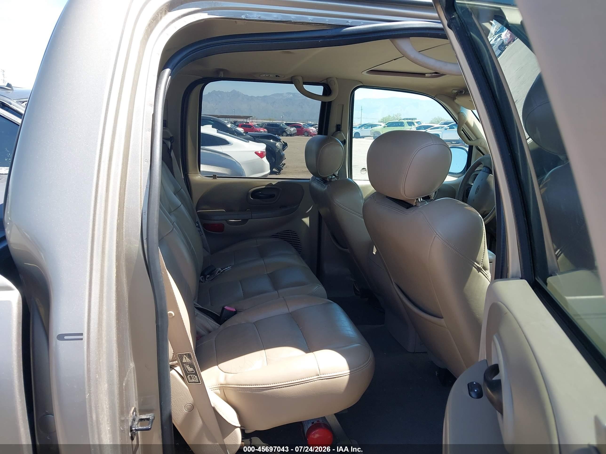 2002 Ford F-150 Lariat/xlt Champagne vin: 1FTRW08L22KC06089