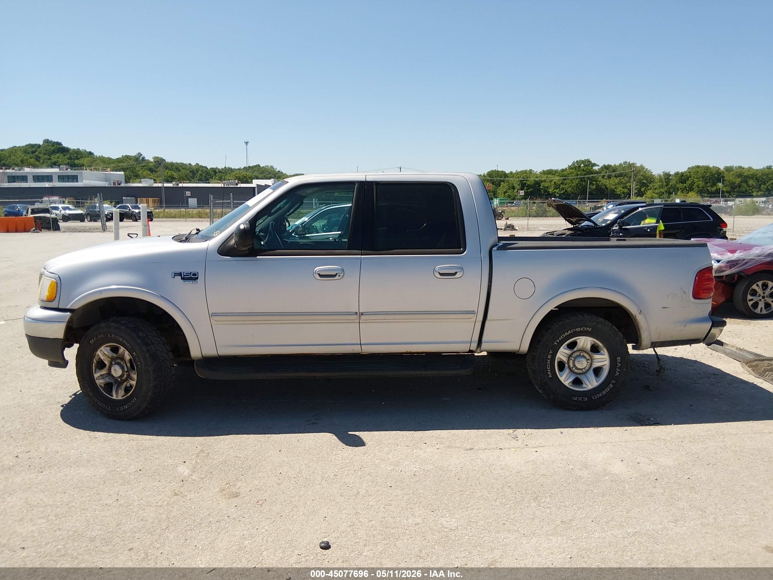 2002 Ford F-150 Lariat/xlt Серебряный vin: 1FTRW08L22KD55330