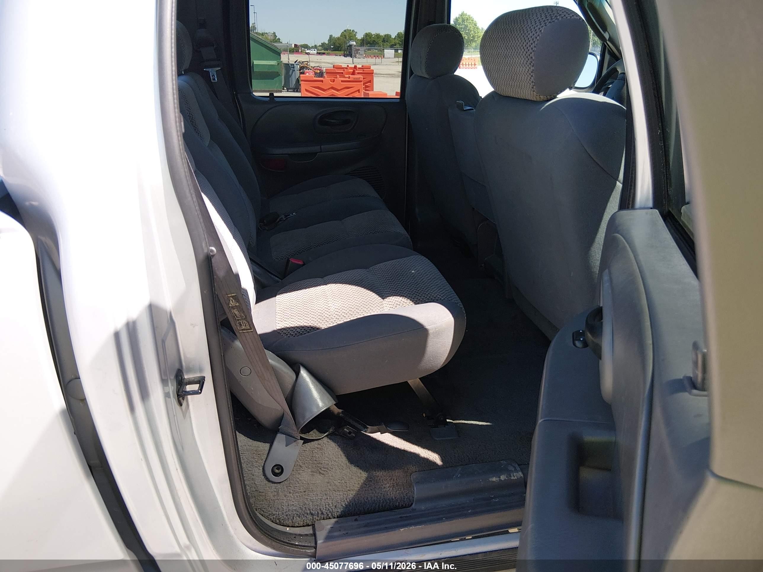 2002 Ford F-150 Lariat/xlt Серебряный vin: 1FTRW08L22KD55330