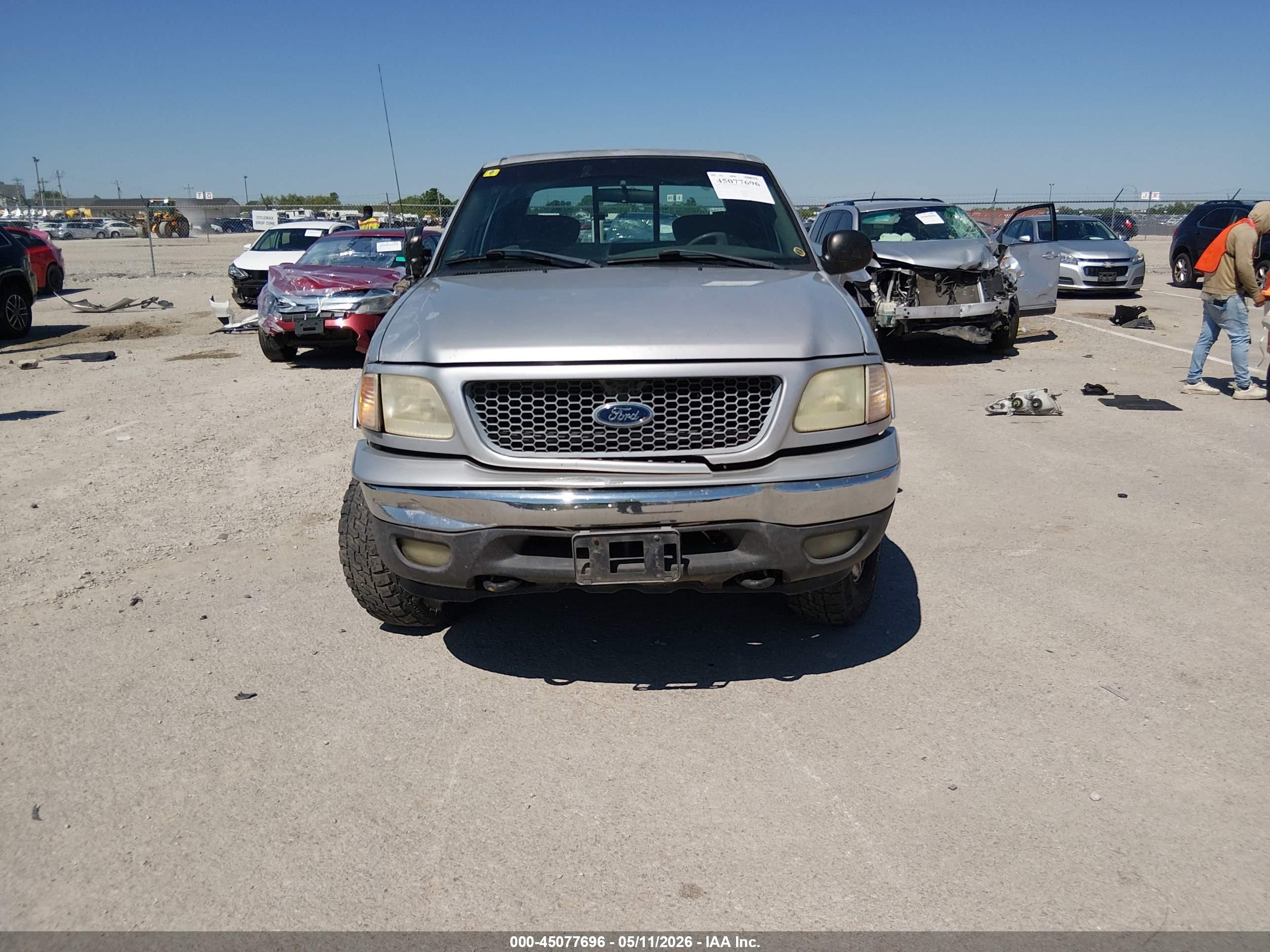 2002 Ford F-150 Lariat/xlt Серебряный vin: 1FTRW08L22KD55330