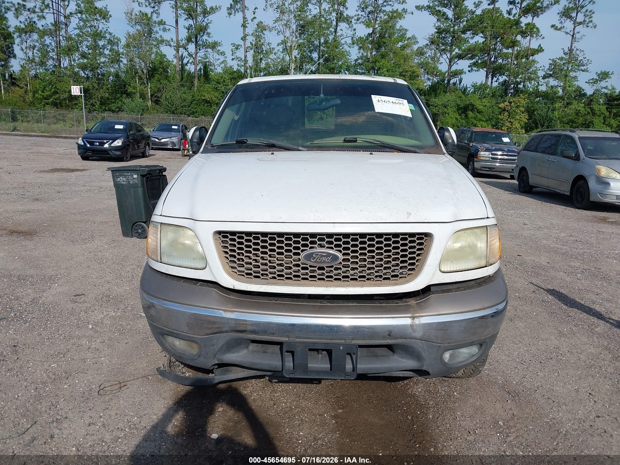 2003 Ford F-150 Lariat/xlt White vin: 1FTRW08L33KA53482