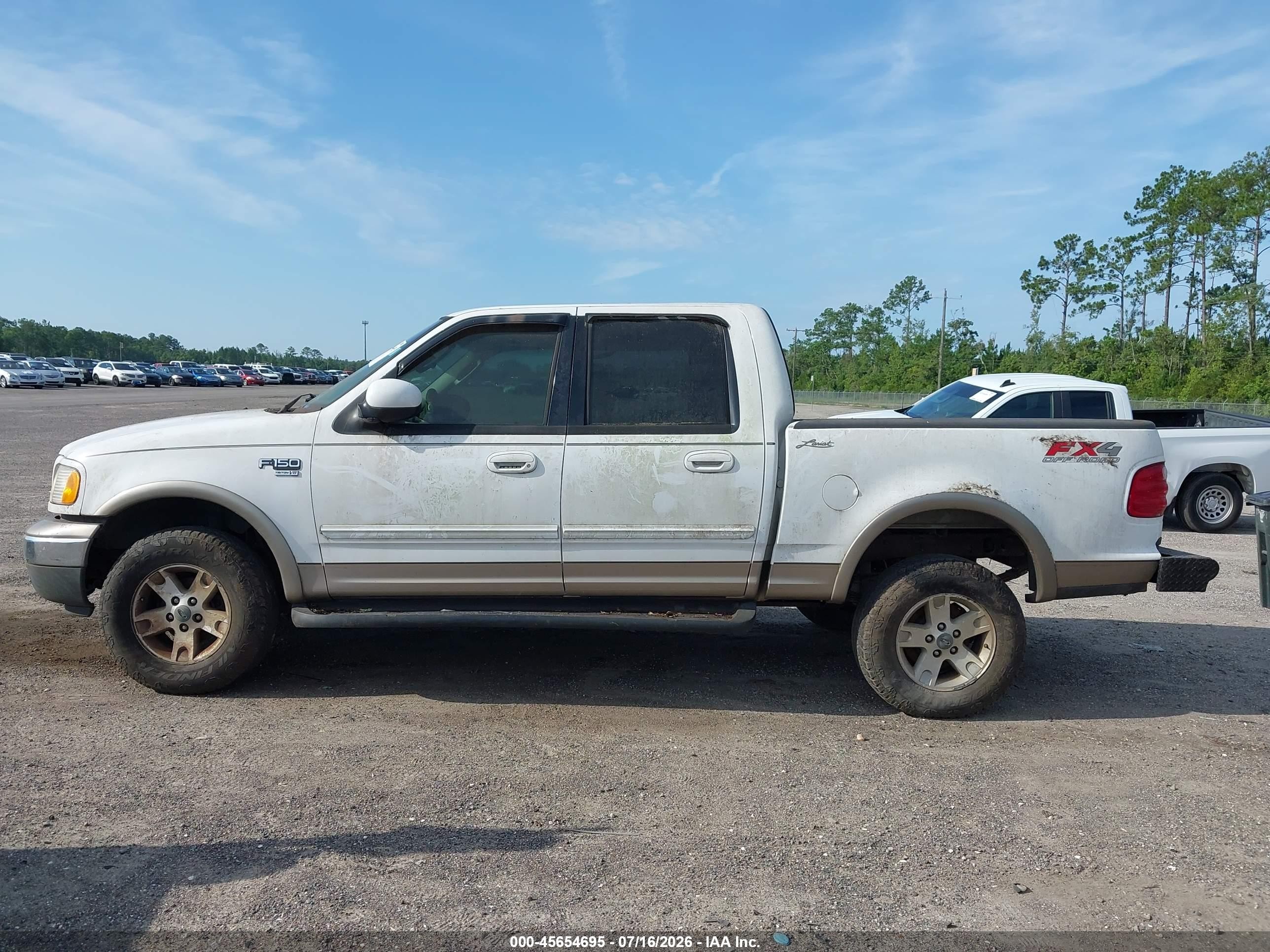 2003 Ford F-150 Lariat/xlt White vin: 1FTRW08L33KA53482