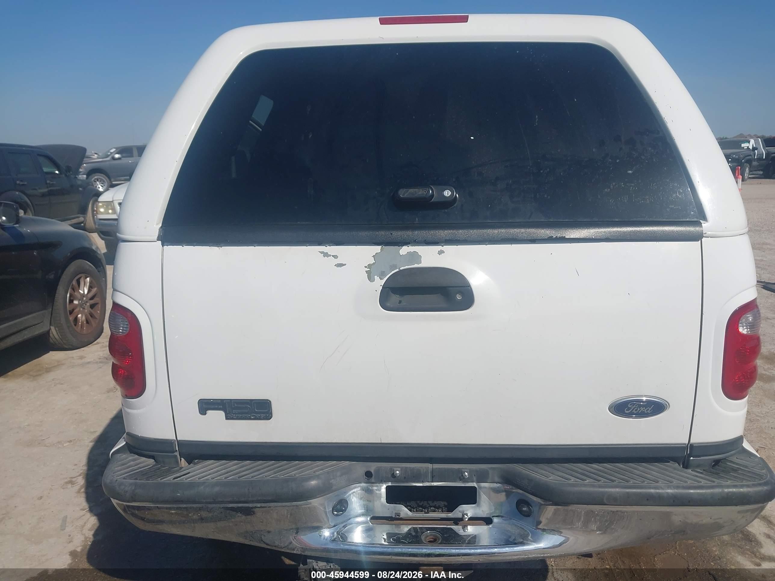 2003 Ford F-150 Lariat/xlt White vin: 1FTRW08L33KB19545
