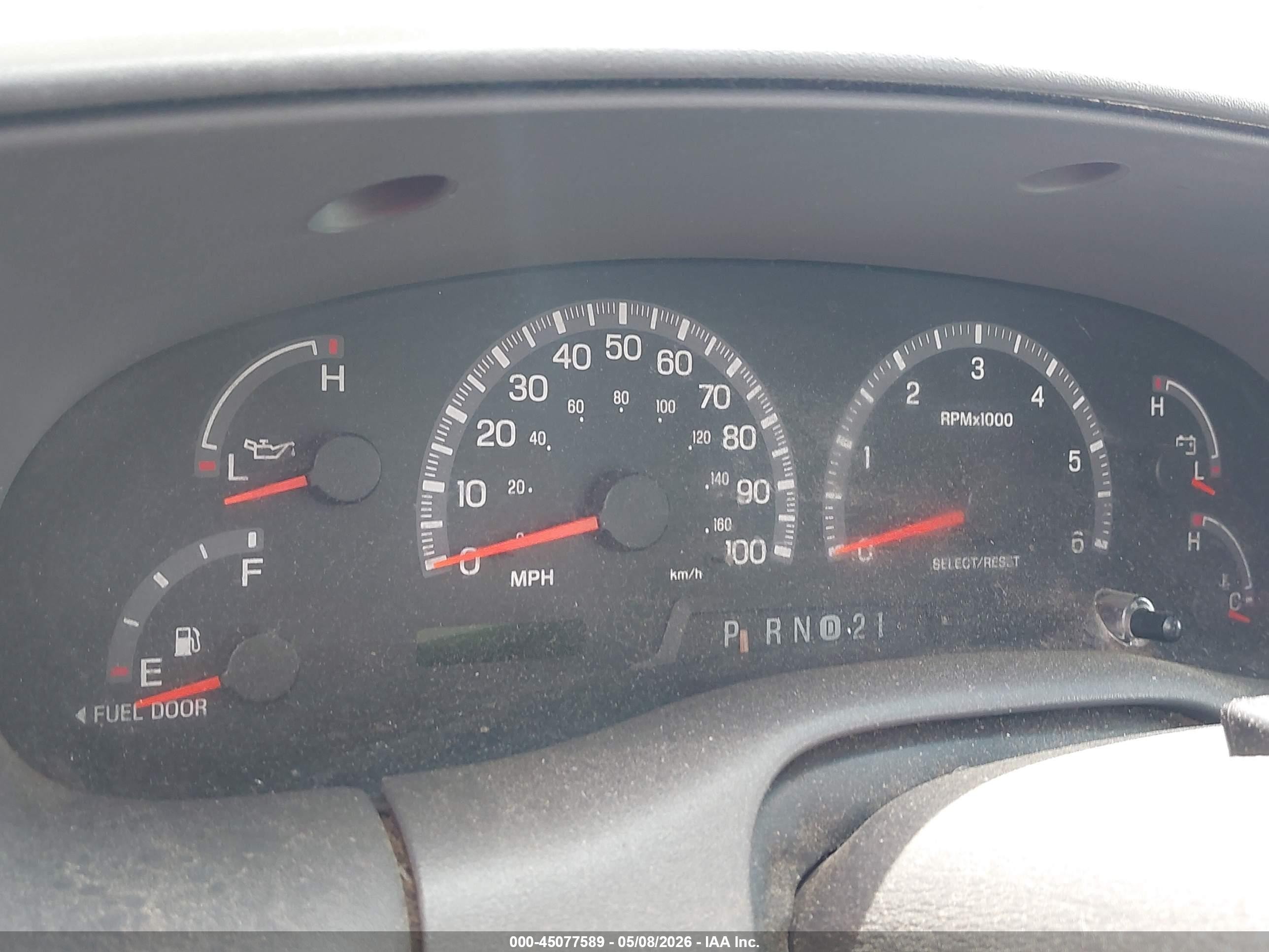 2001 Ford F-150 King Ranch Edition/lariat/xlt White vin: 1FTRW08L41KF45631