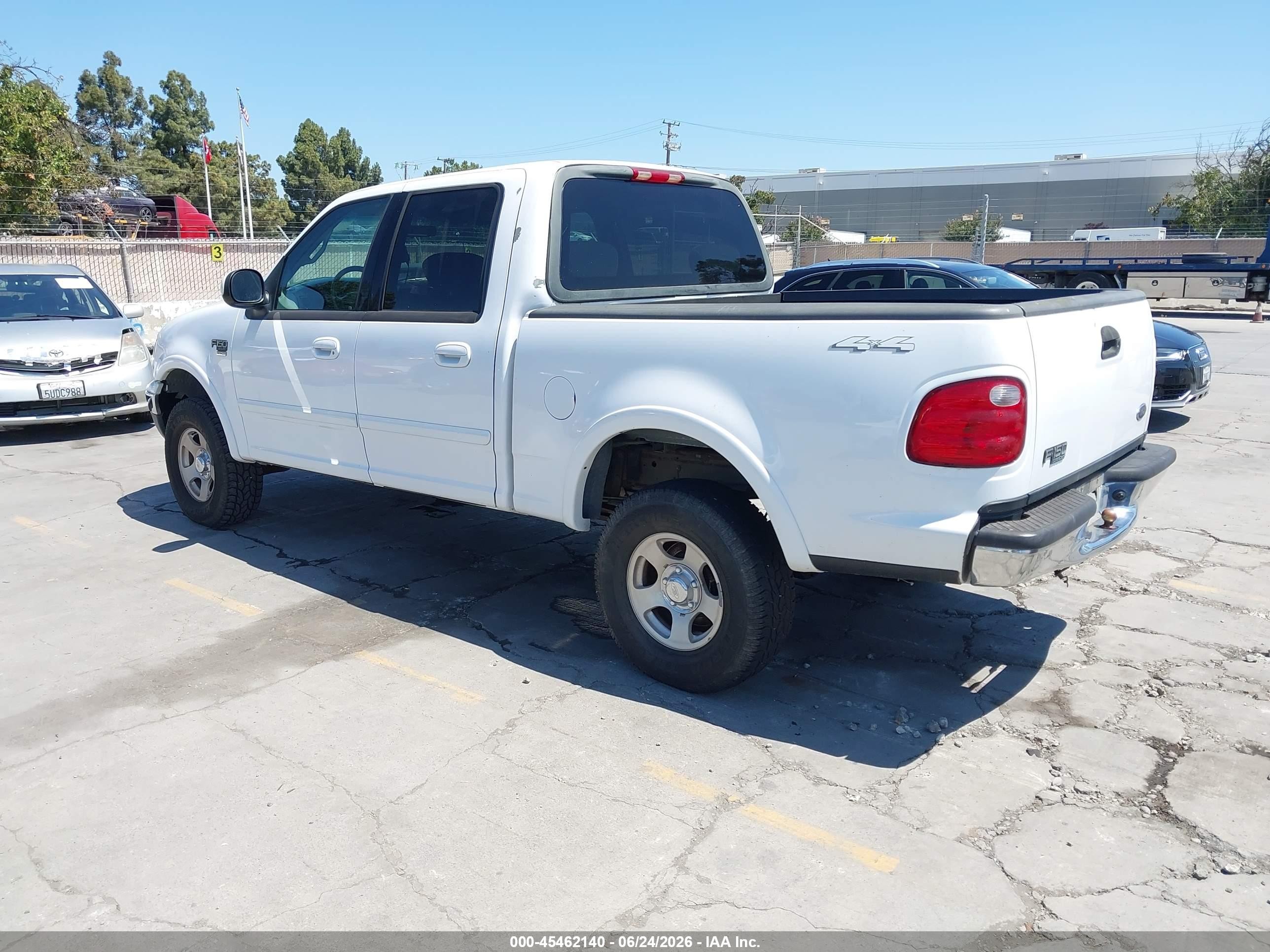 2002 Ford F-150 Lariat/xlt White vin: 1FTRW08L42KB82149