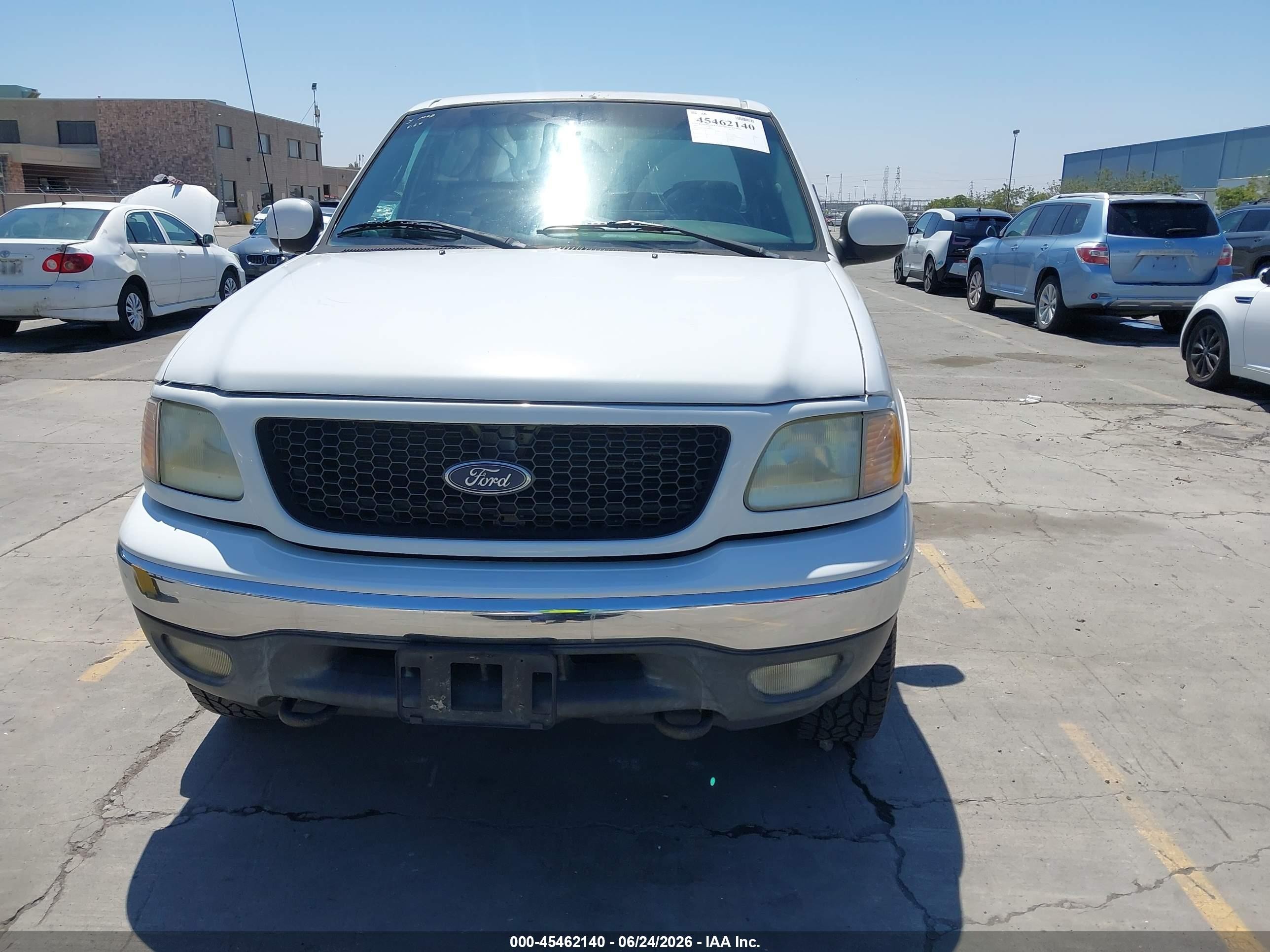 2002 Ford F-150 Lariat/xlt White vin: 1FTRW08L42KB82149