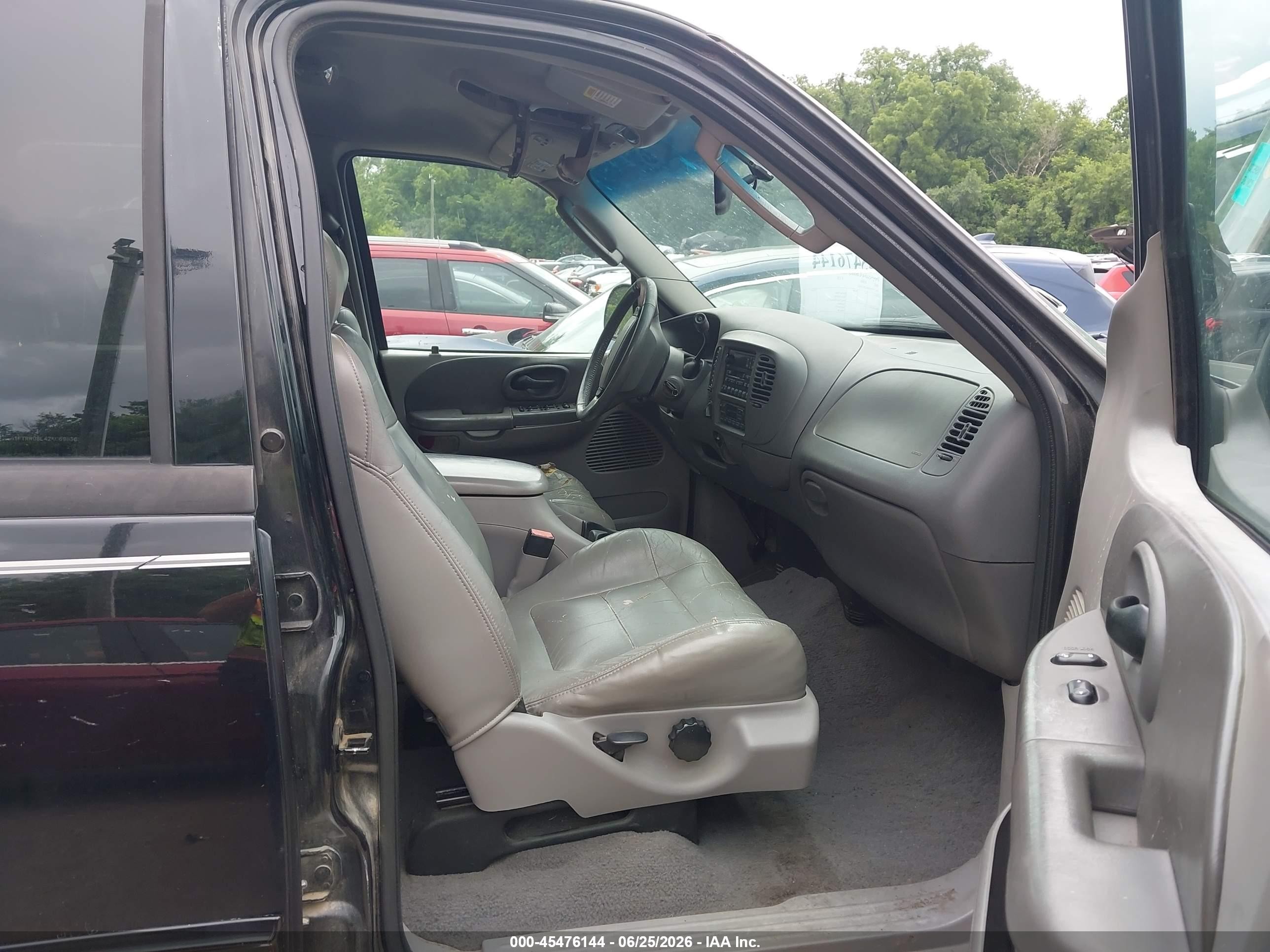 2002 Ford F-150 Lariat/xlt Black vin: 1FTRW08L42KC69856