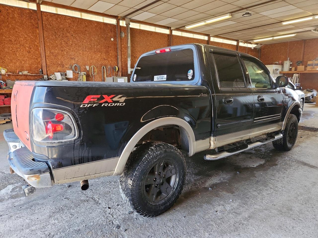 2003 Ford F150 Supercrew Black vin: 1FTRW08L43KD82823