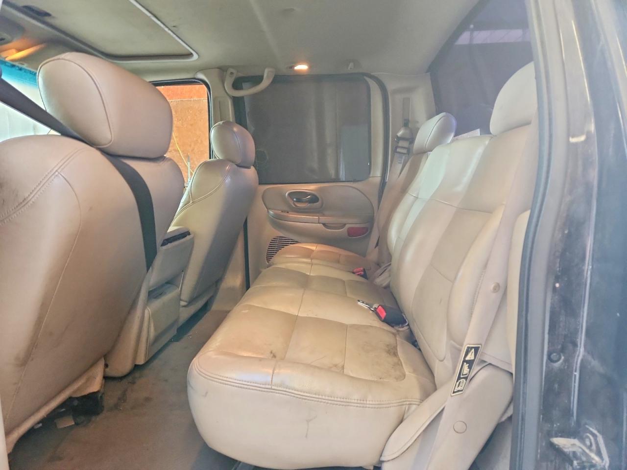 2003 Ford F150 Supercrew Black vin: 1FTRW08L43KD82823