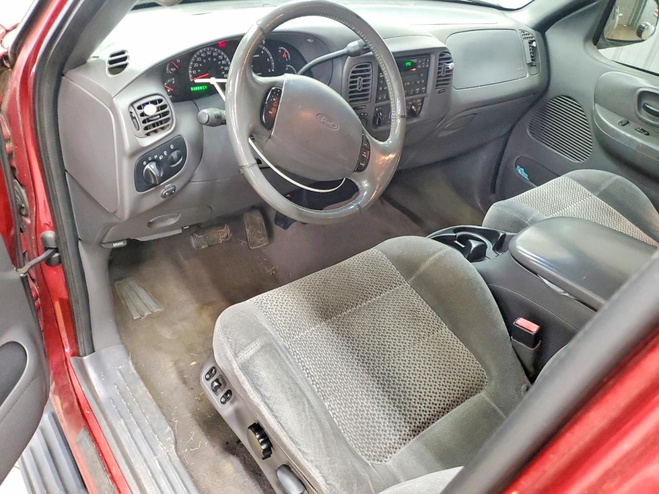 2001 Ford F150 Supercrew Red vin: 1FTRW08L51KB98472