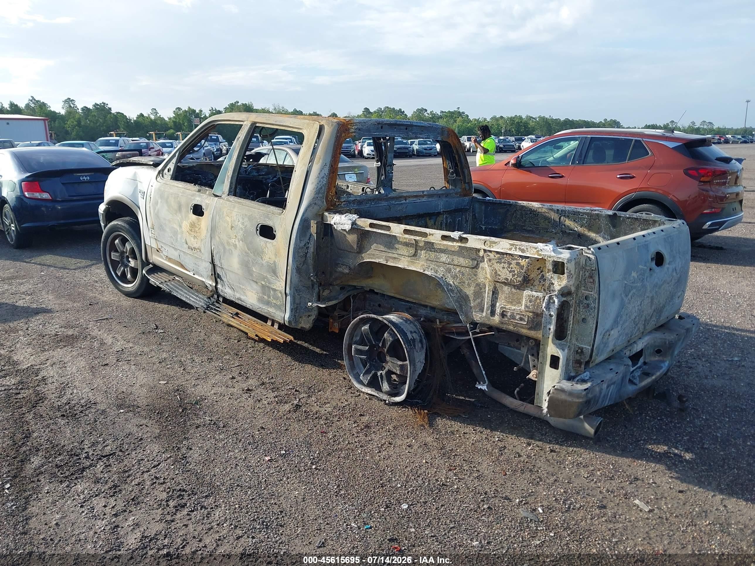 2001 Ford F-150 White vin: 1FTRW08L51KC02245