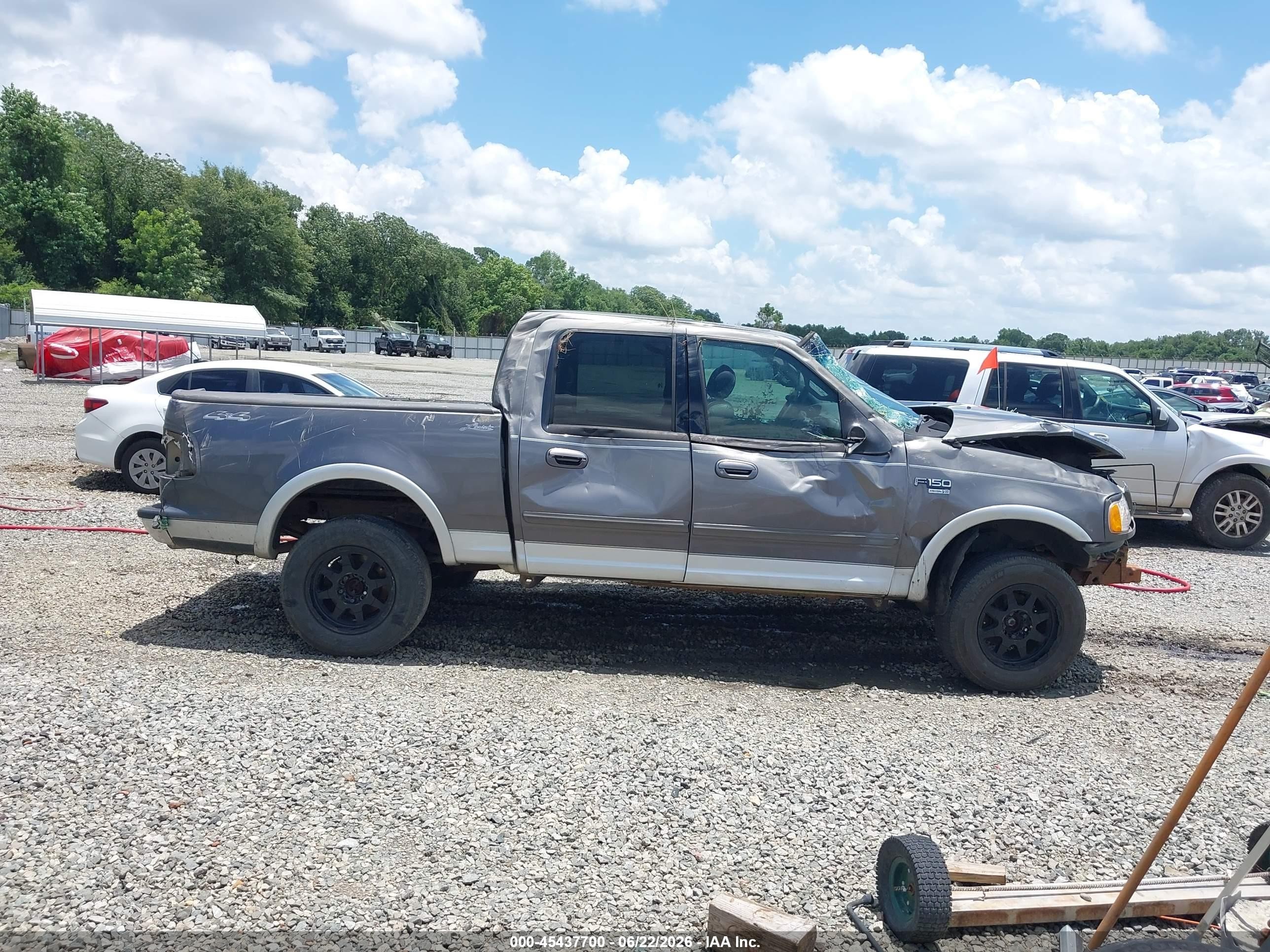 2002 Ford F-150 Lariat/xlt Gray vin: 1FTRW08L52KA04668