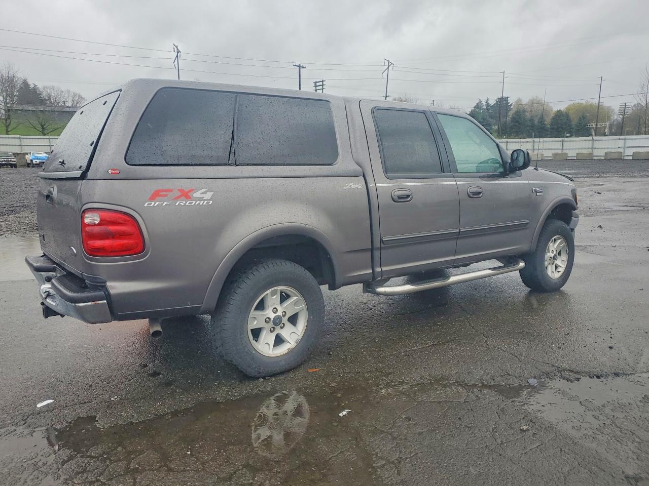 2002 Ford F150 Supercrew Gray vin: 1FTRW08L52KD17140