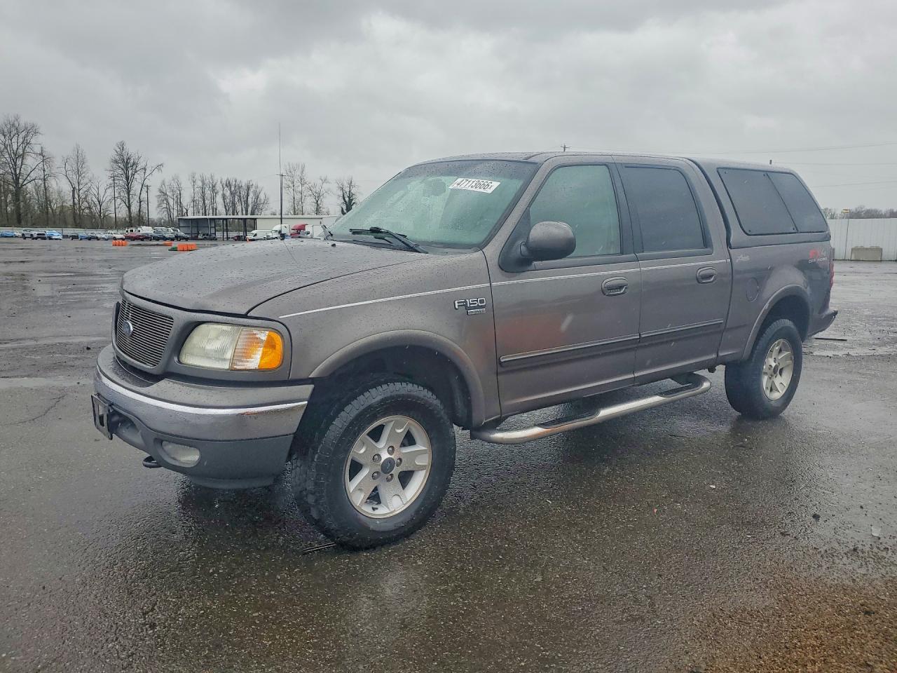 2002 Ford F150 Supercrew Gray vin: 1FTRW08L52KD17140