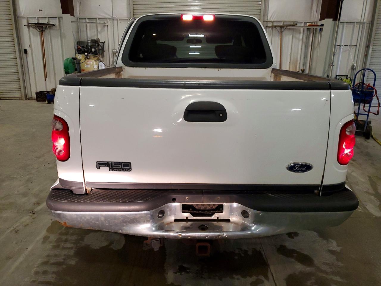 2003 Ford F150 Supercrew White vin: 1FTRW08L53KB38968
