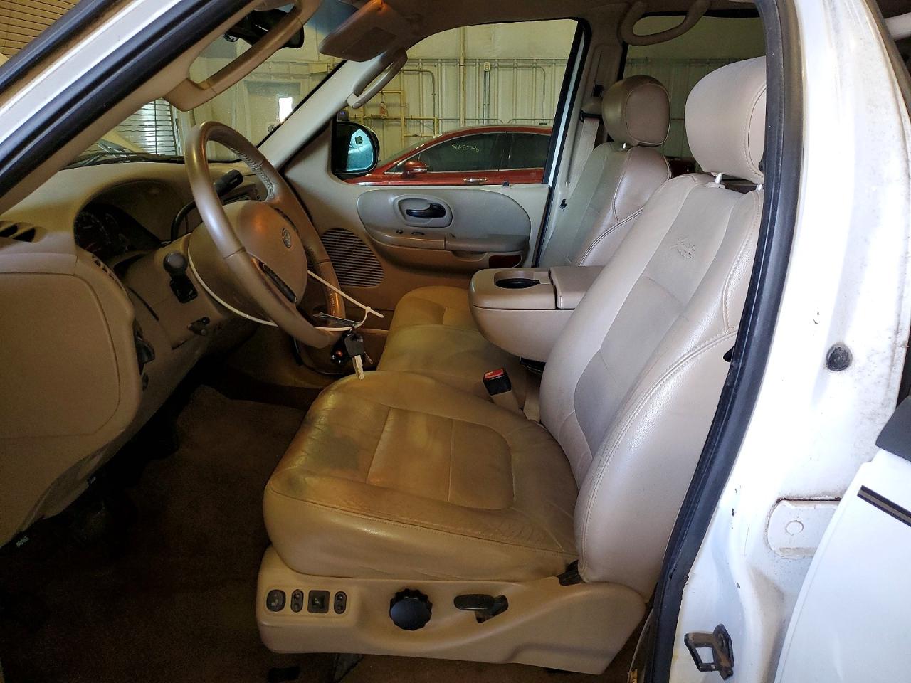 2003 Ford F150 Supercrew White vin: 1FTRW08L53KB38968