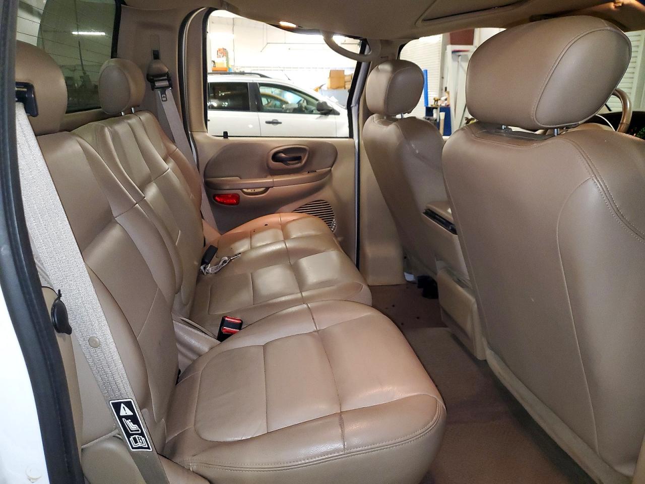 2003 Ford F150 Supercrew White vin: 1FTRW08L53KB38968