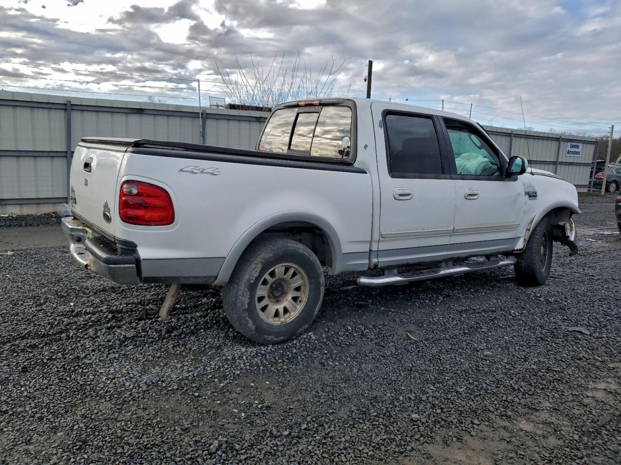 2003 Ford F150 Supercrew White vin: 1FTRW08L53KC11806