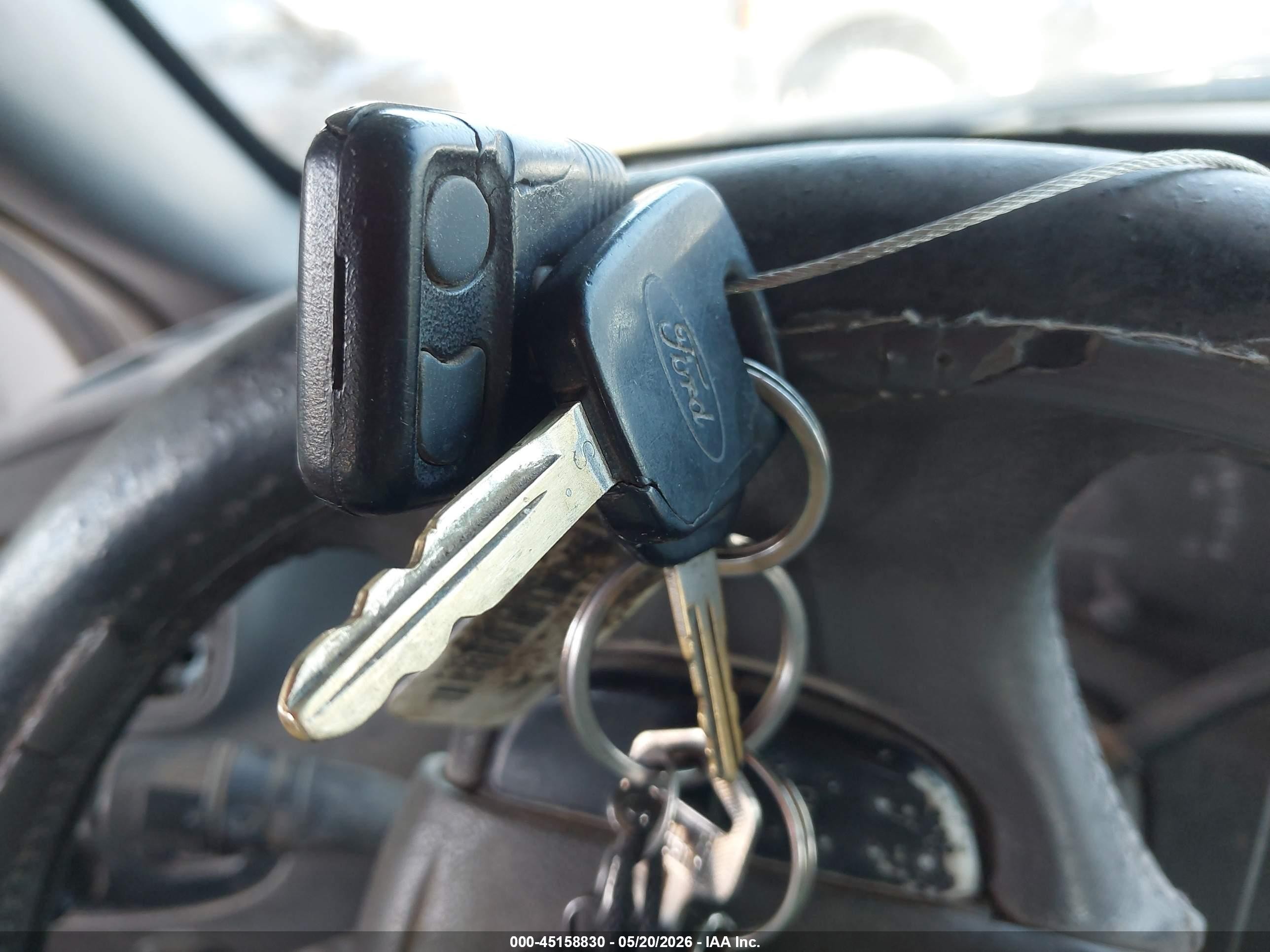 2003 Ford F-150 Lariat/xlt Серебряный vin: 1FTRW08L53KD83754