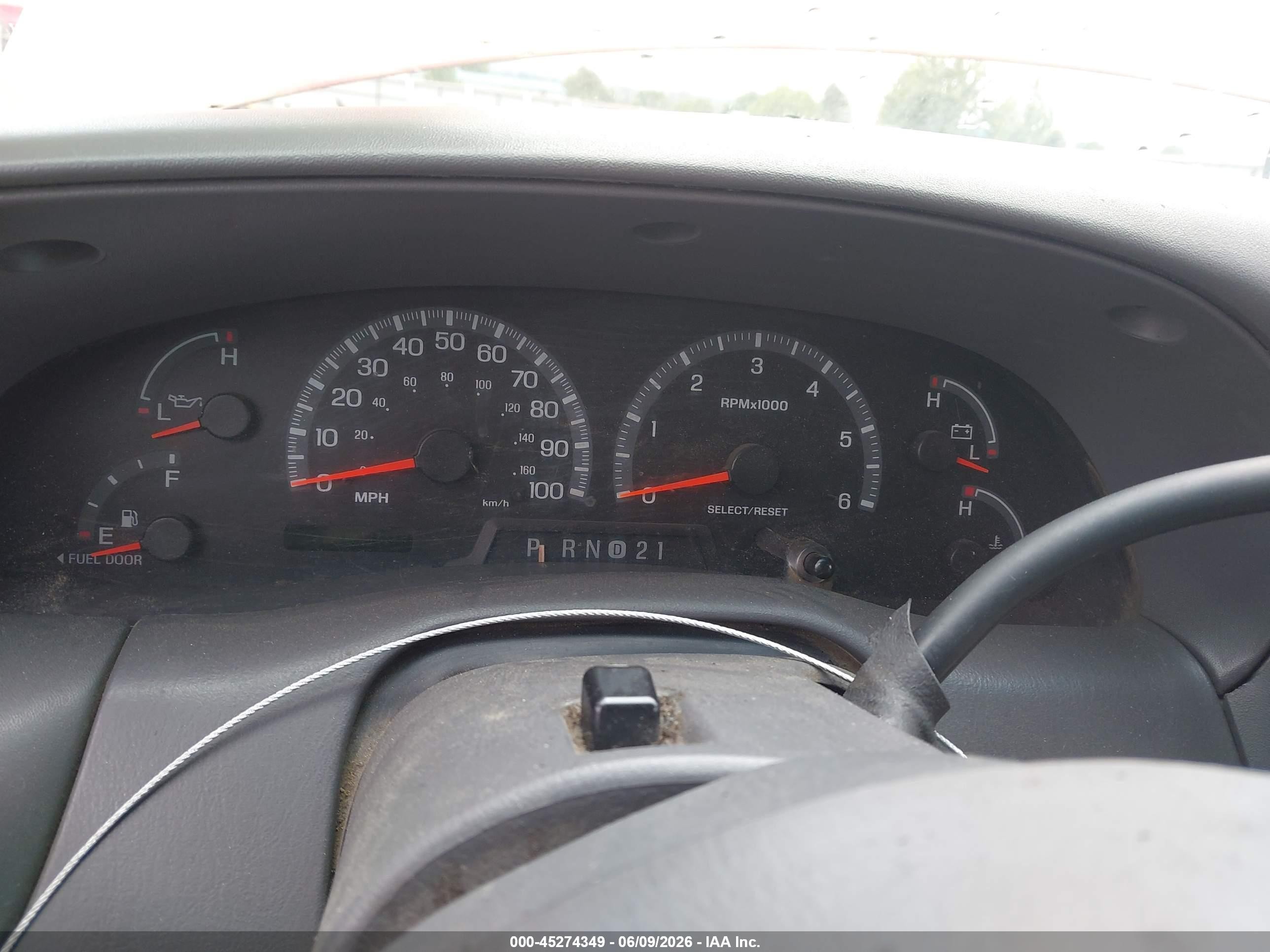 2001 Ford F-150 King Ranch Edition/lariat/xlt Red vin: 1FTRW08L61KD79533