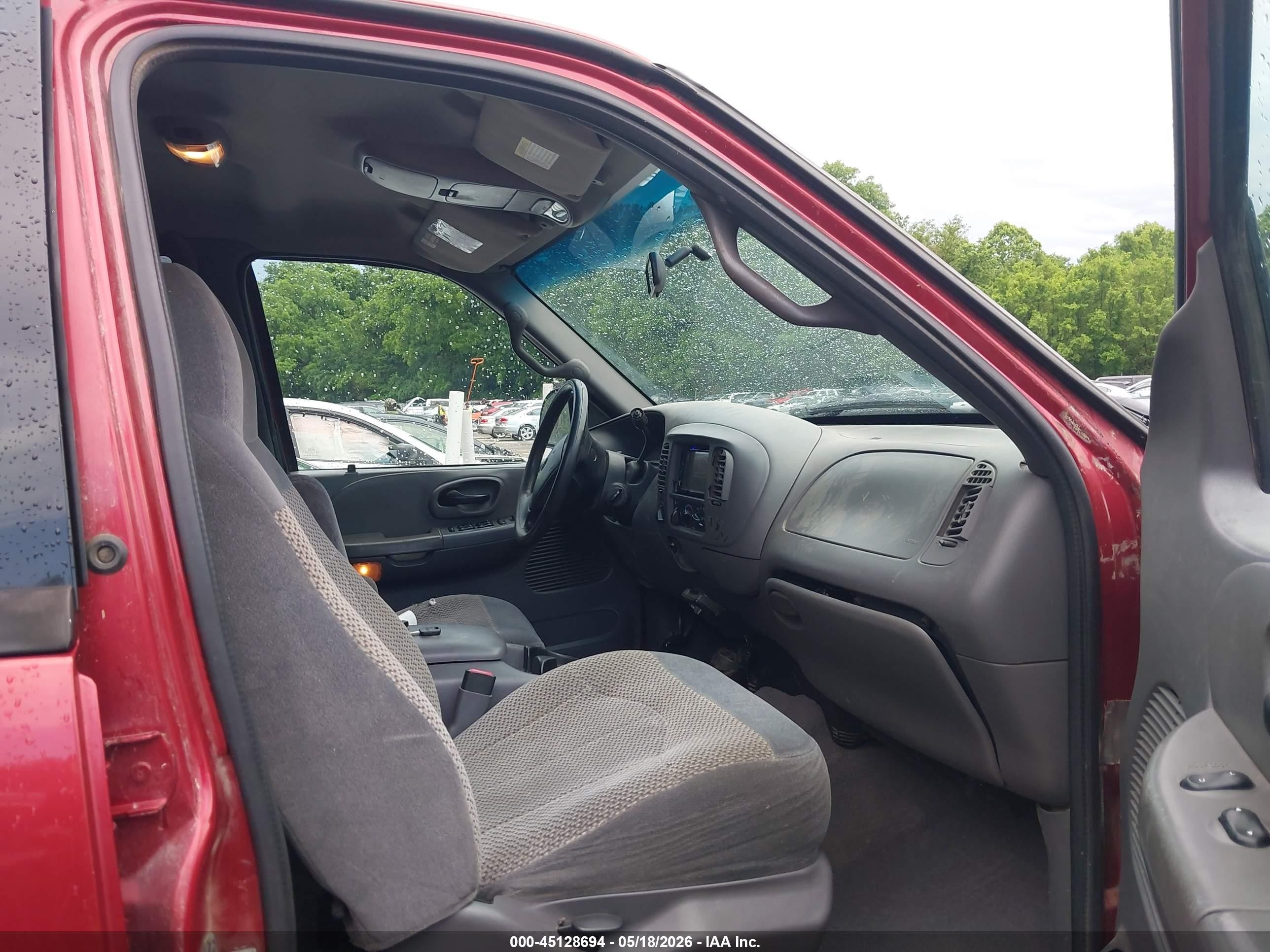 2001 Ford F-150 King Ranch Edition/lariat/xlt Red vin: 1FTRW08L61KE00977