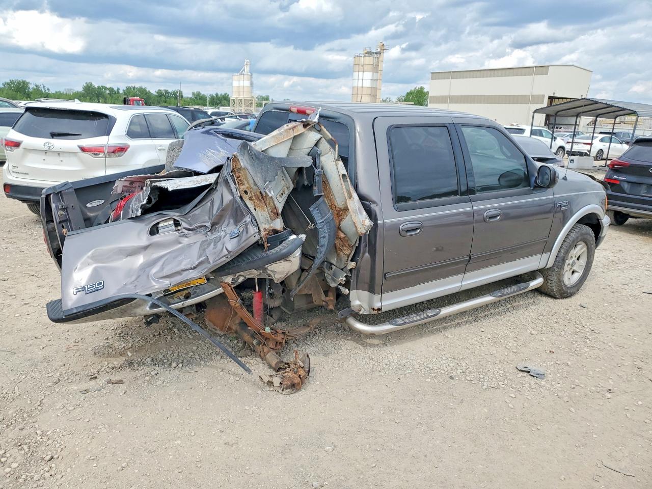 2002 Ford F150 Supercrew Серый vin: 1FTRW08L62KB57110